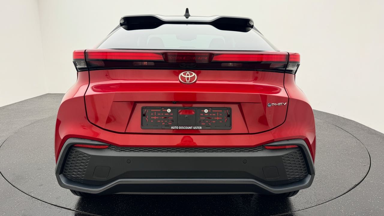 TOYOTA C-HR 2.0 PHEV CVT Style-image-3
