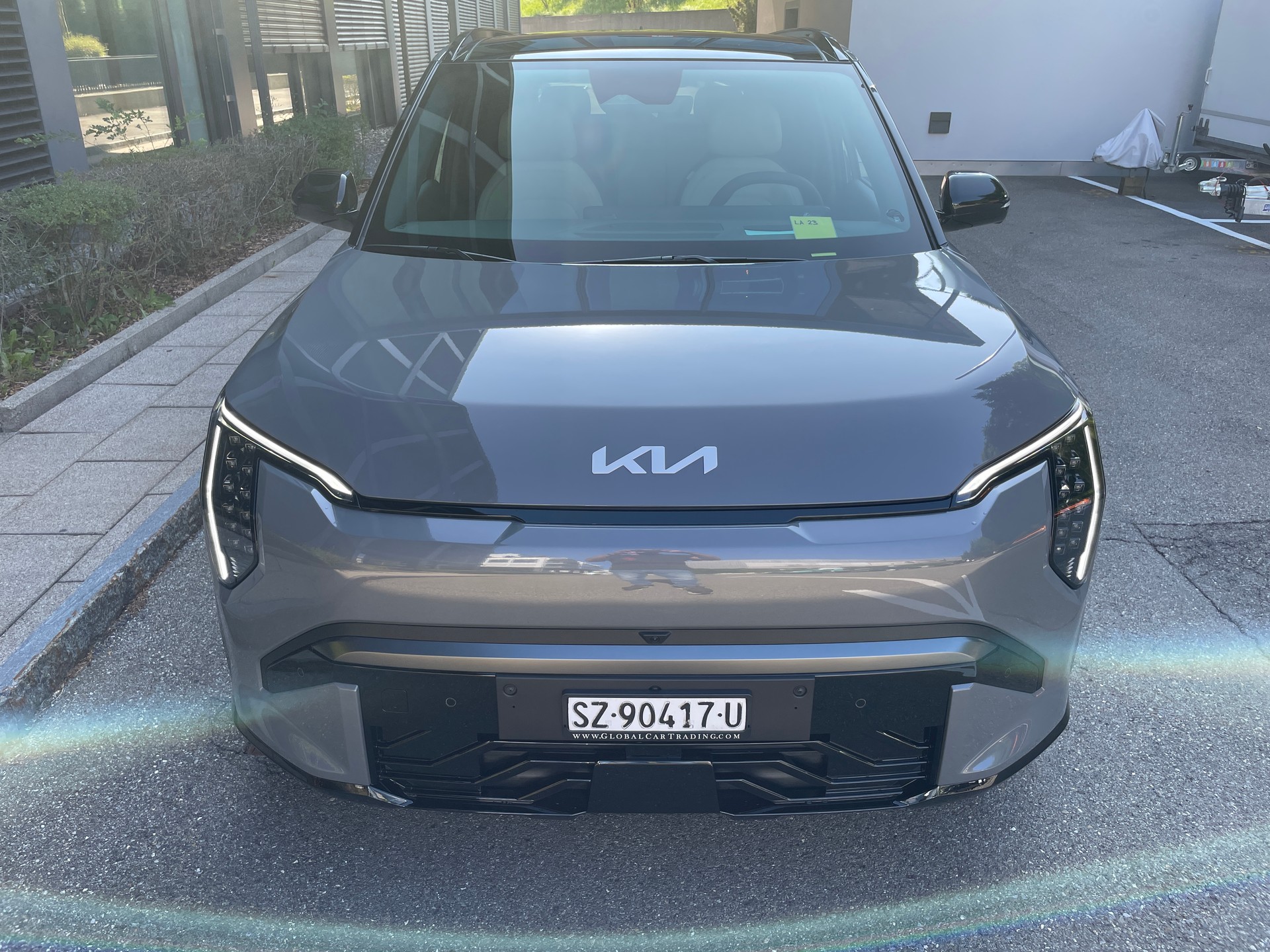 KIA EV3 81,4 kWh GT-Line mit GT-Line Pack, Panoramadach, V2L, AHK (MODELL 26)-image-6
