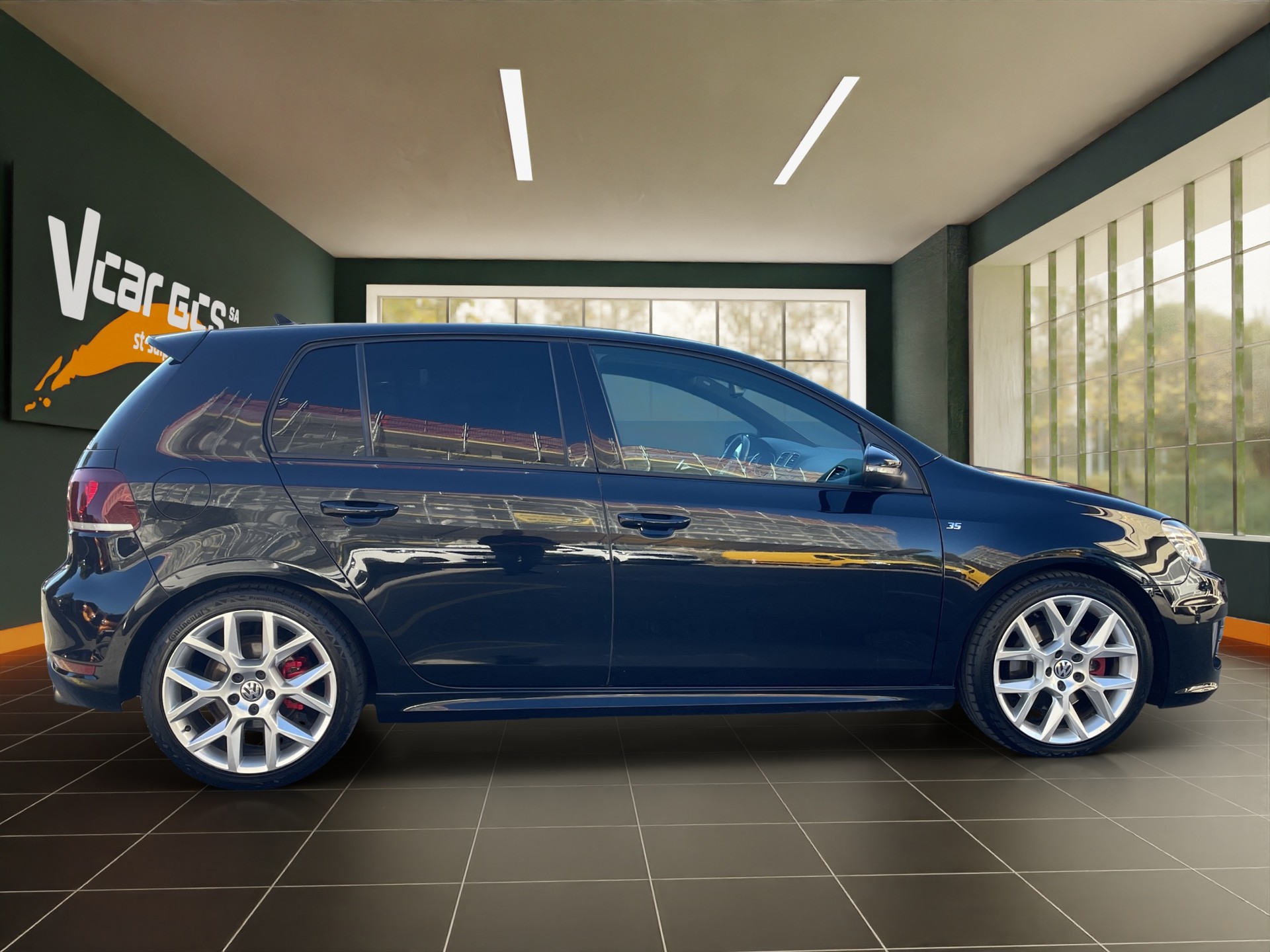 VW Golf 2.0 TSI GTI Edition 35-image-5