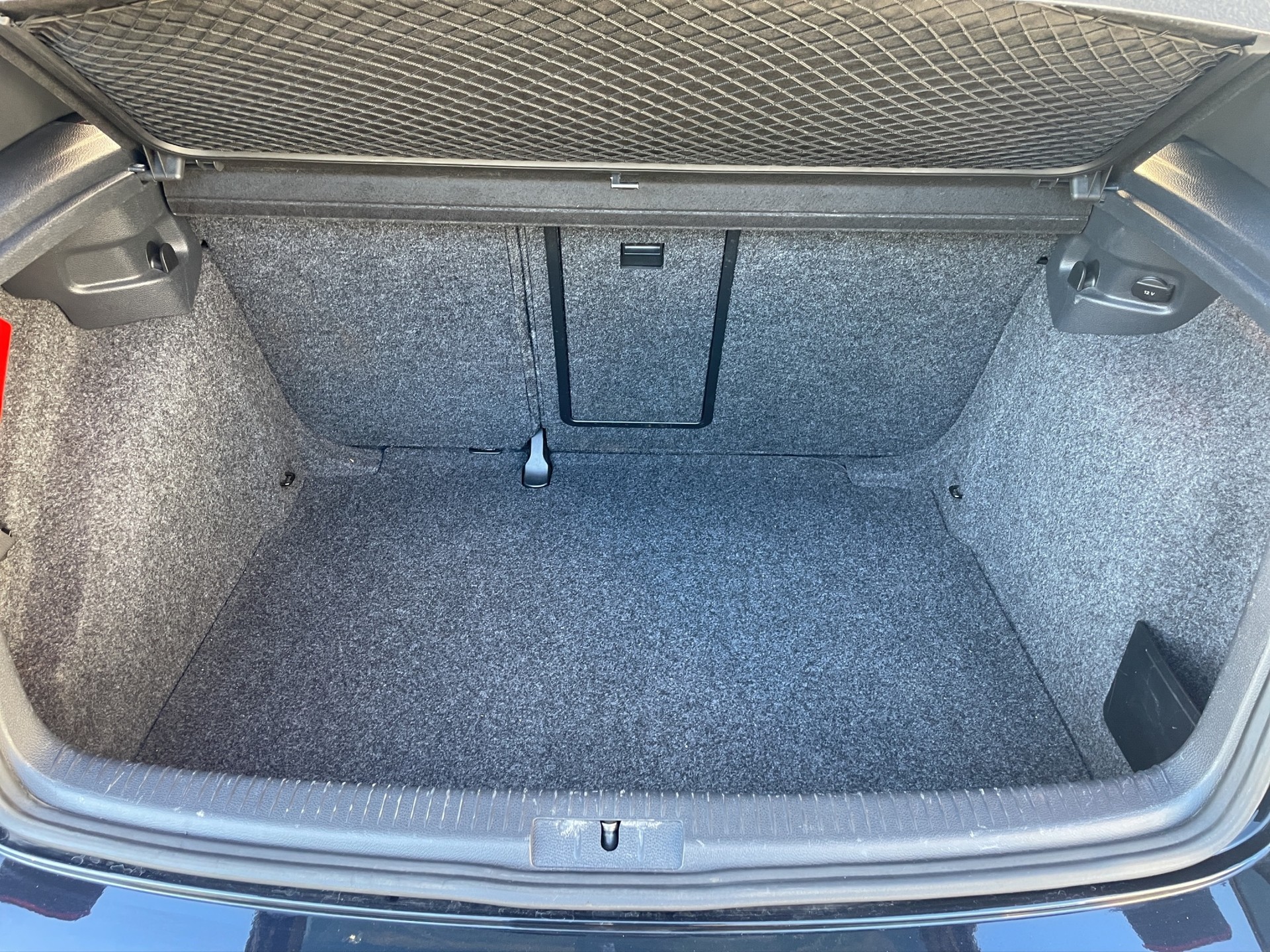 VW Golf 2.0 TSI GTI Edition 35-image-15