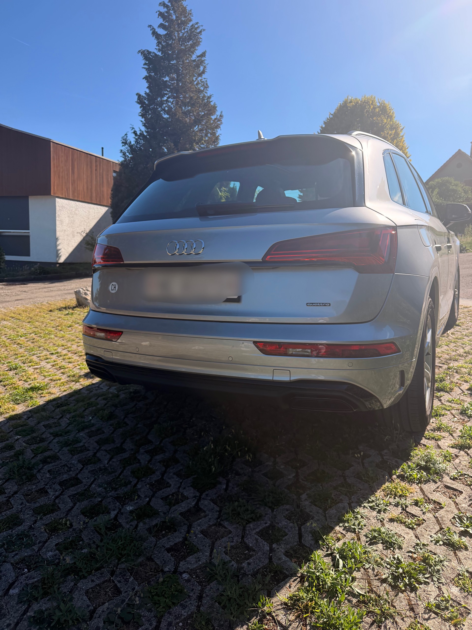 AUDI 2.0 40 TFSI S Line quattro S-Tronic-image-1