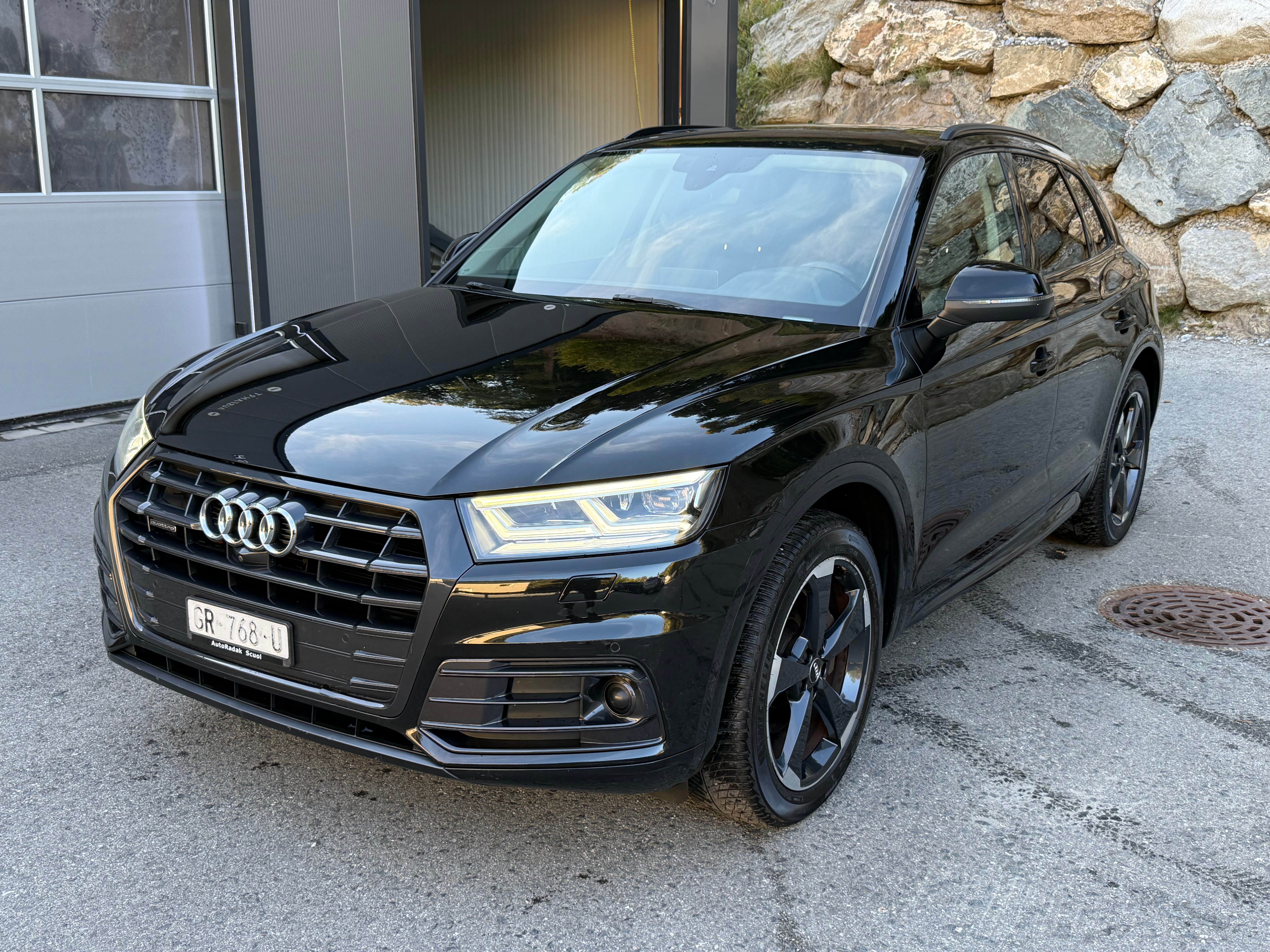 Car photo