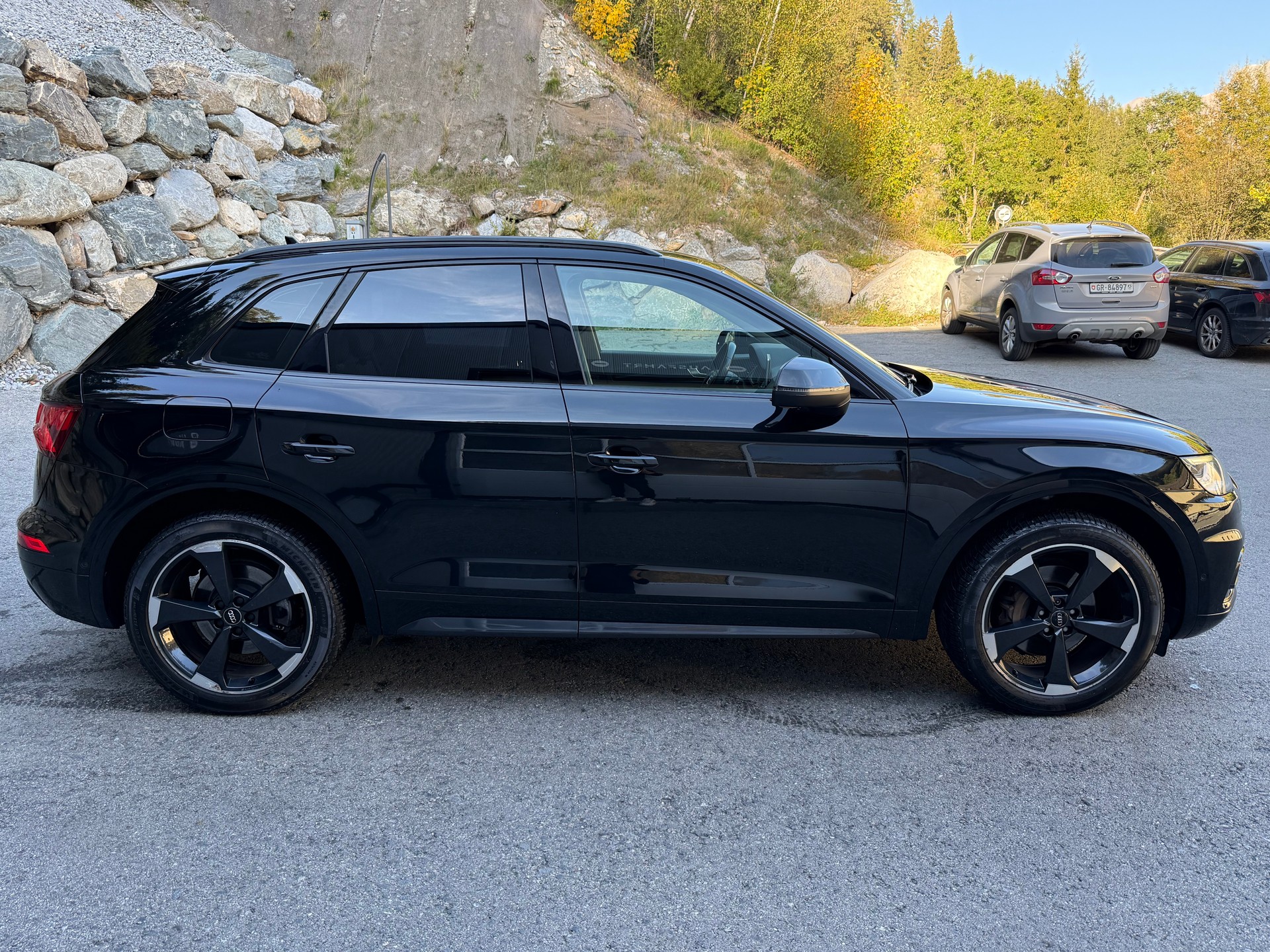 AUDI Q5 2.0 TFSI quattro S-tronic-image-3