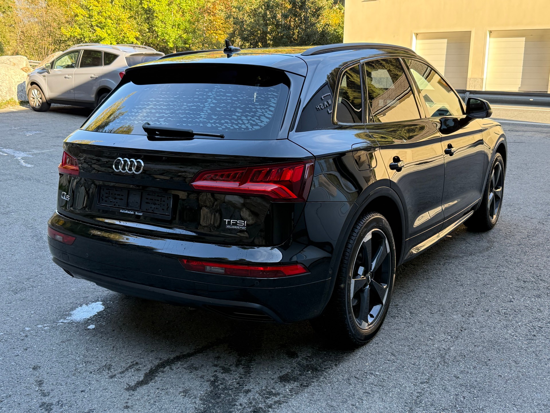 AUDI Q5 2.0 TFSI quattro S-tronic-image-4
