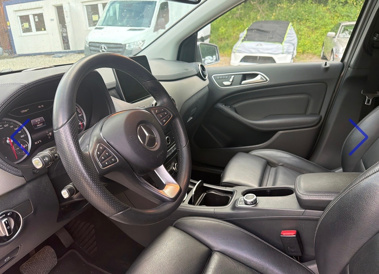 MERCEDES-BENZ B Electric Drive Style-image-8