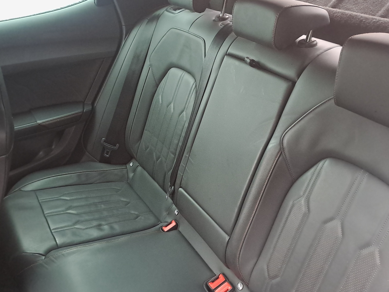 CUPRA Formentor 1.5 TSI DSG-image-11