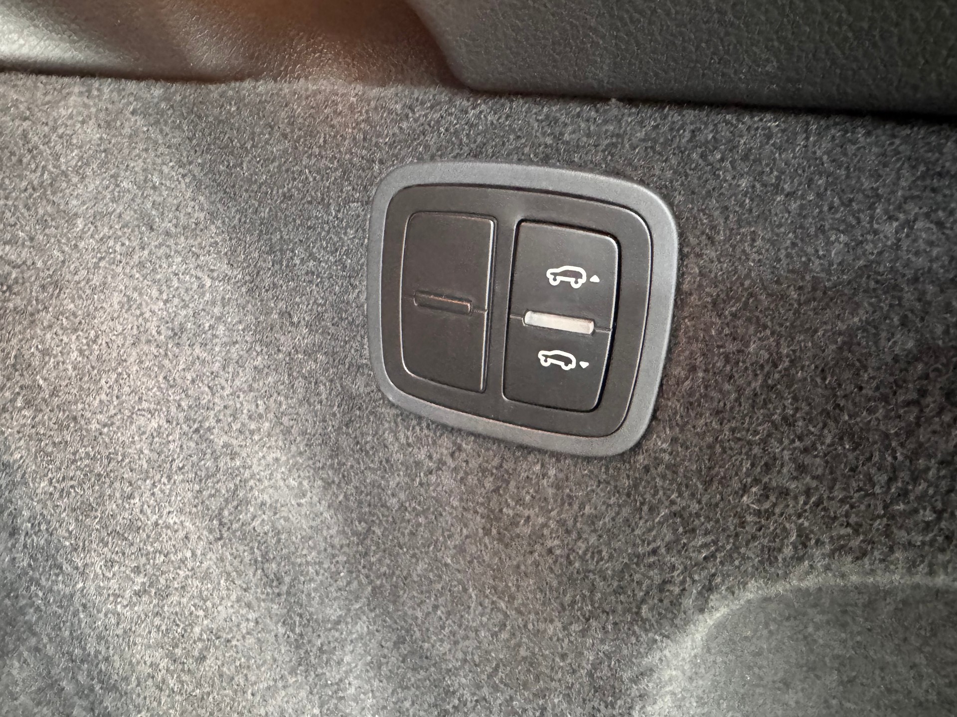 PORSCHE Macan Turbo PDK-image-25