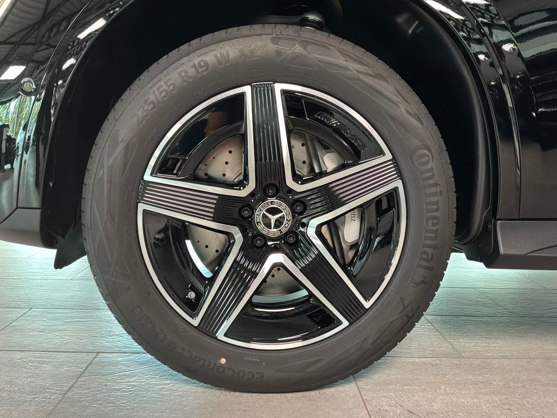 MERCEDES-BENZ GLC 300 e 4Matic EQ Star 9G-Tronic-image-5