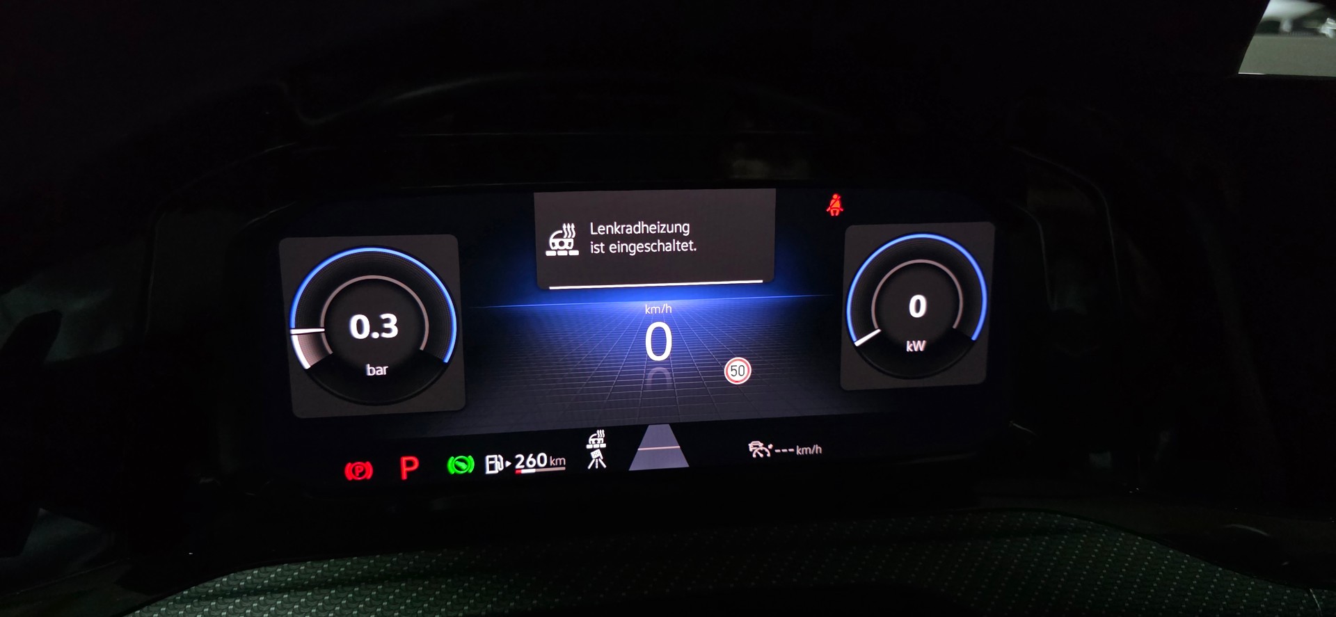 VW Golf Variant 2.0 TSI R DSG 4Motion *ACC*LaneAssist*Lenkrad- und Sitzheizung*Ambientebeleuchtung*Carplay/AndroidAuto*-image-13