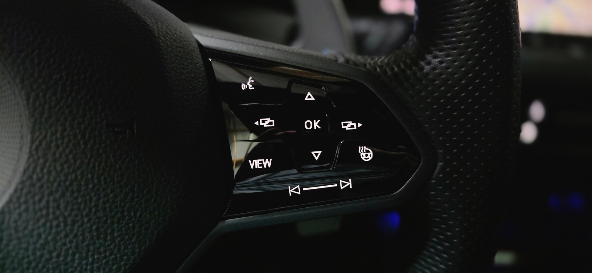 VW Golf Variant 2.0 TSI R DSG 4Motion *ACC*LaneAssist*Lenkrad- und Sitzheizung*Ambientebeleuchtung*Carplay/AndroidAuto*-image-12
