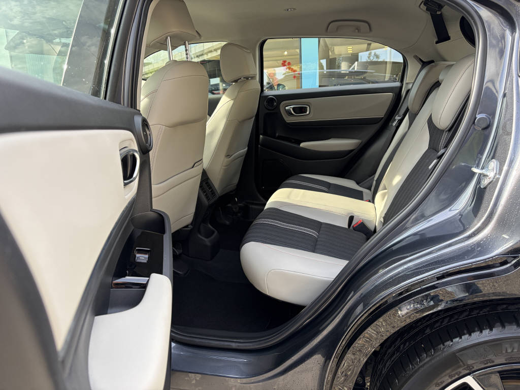 HONDA HR-V 1.5 i-MMD Advance Style-image-9