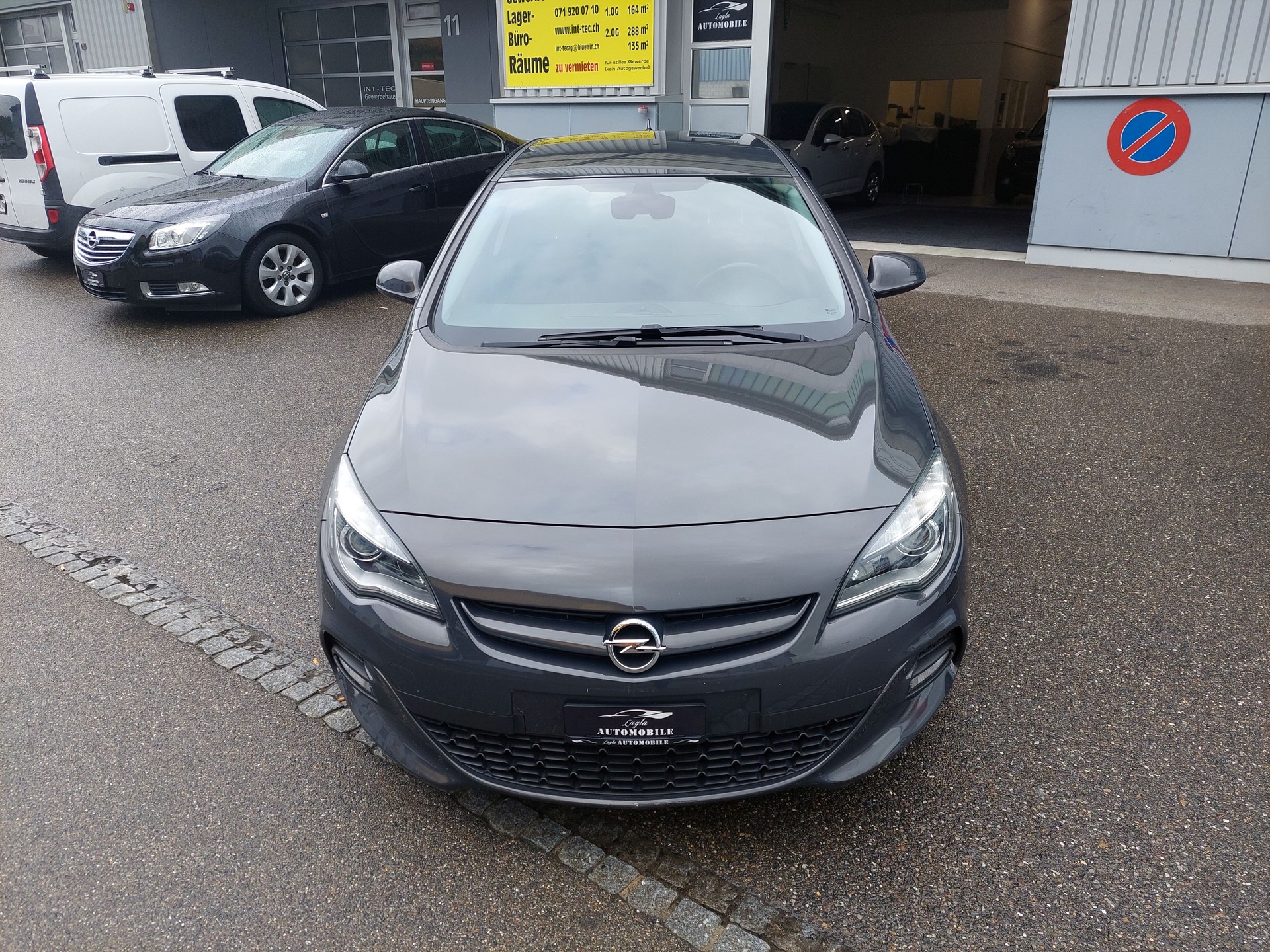 OPEL Astra 1.4i 16V Turbo-image-9