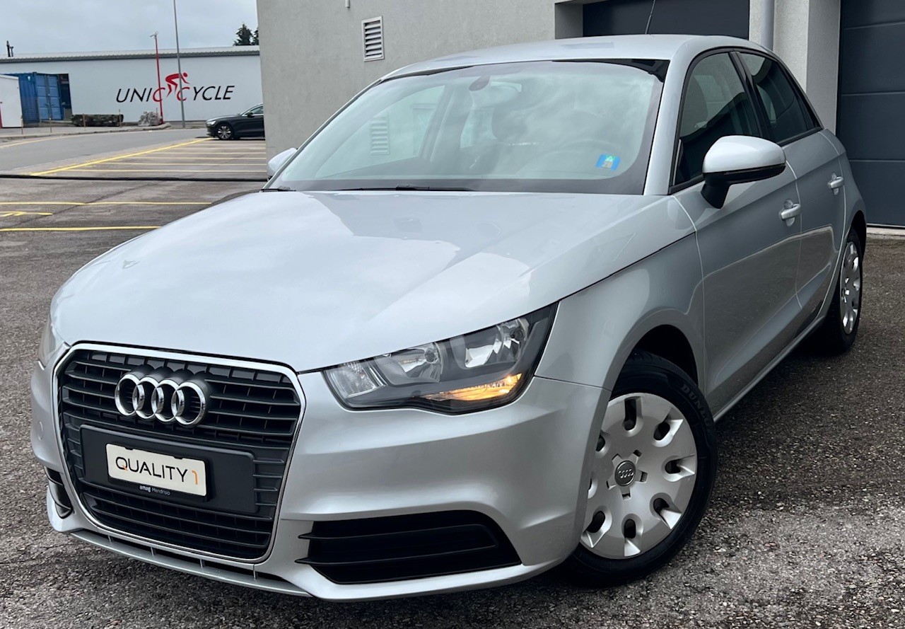 AUDI A1 Sportback 1.2 TFSI Attraction-image-4