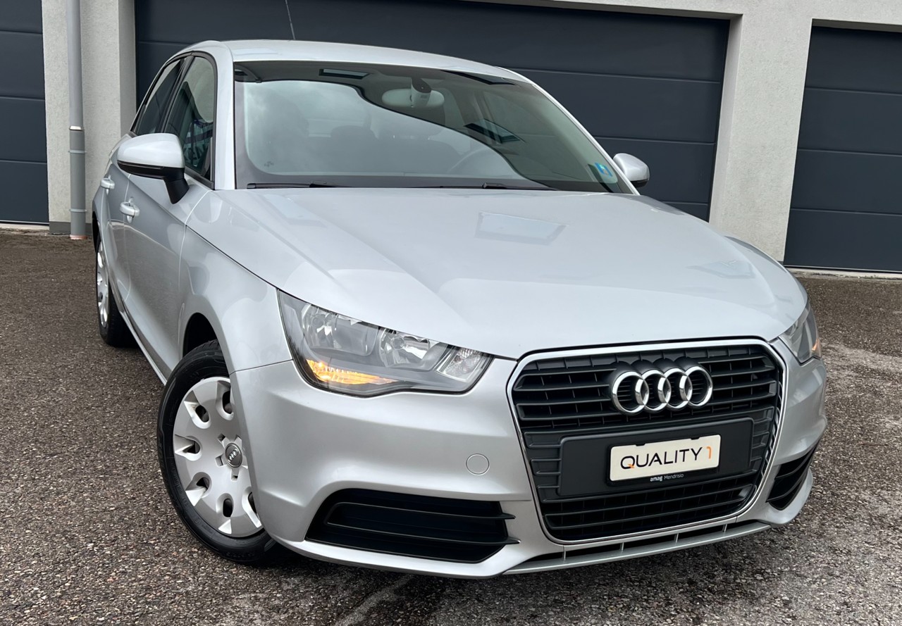 AUDI A1 Sportback 1.2 TFSI Attraction-image-0