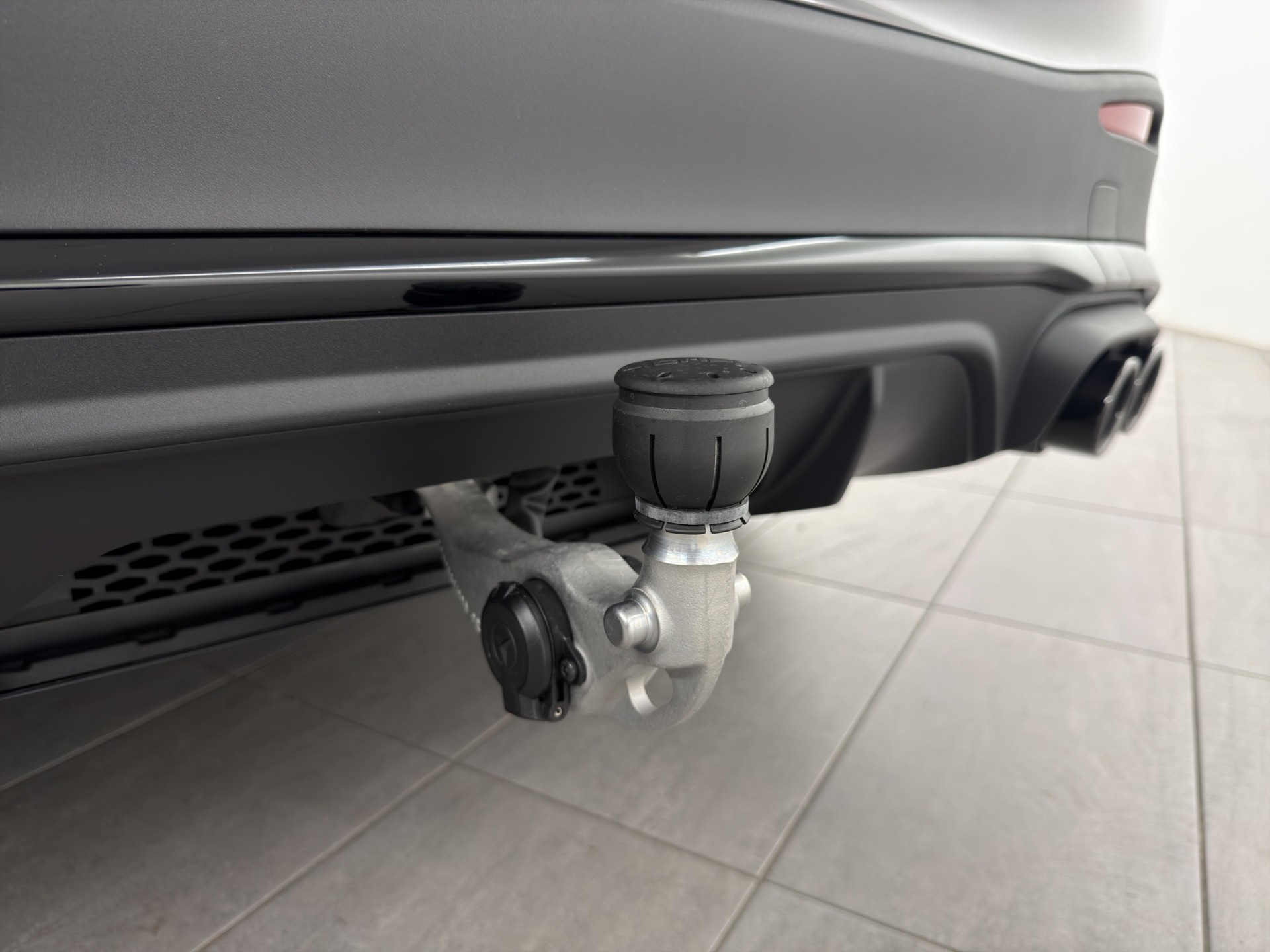 MERCEDES-BENZ GLC 53 AMG 4matic+-image-16