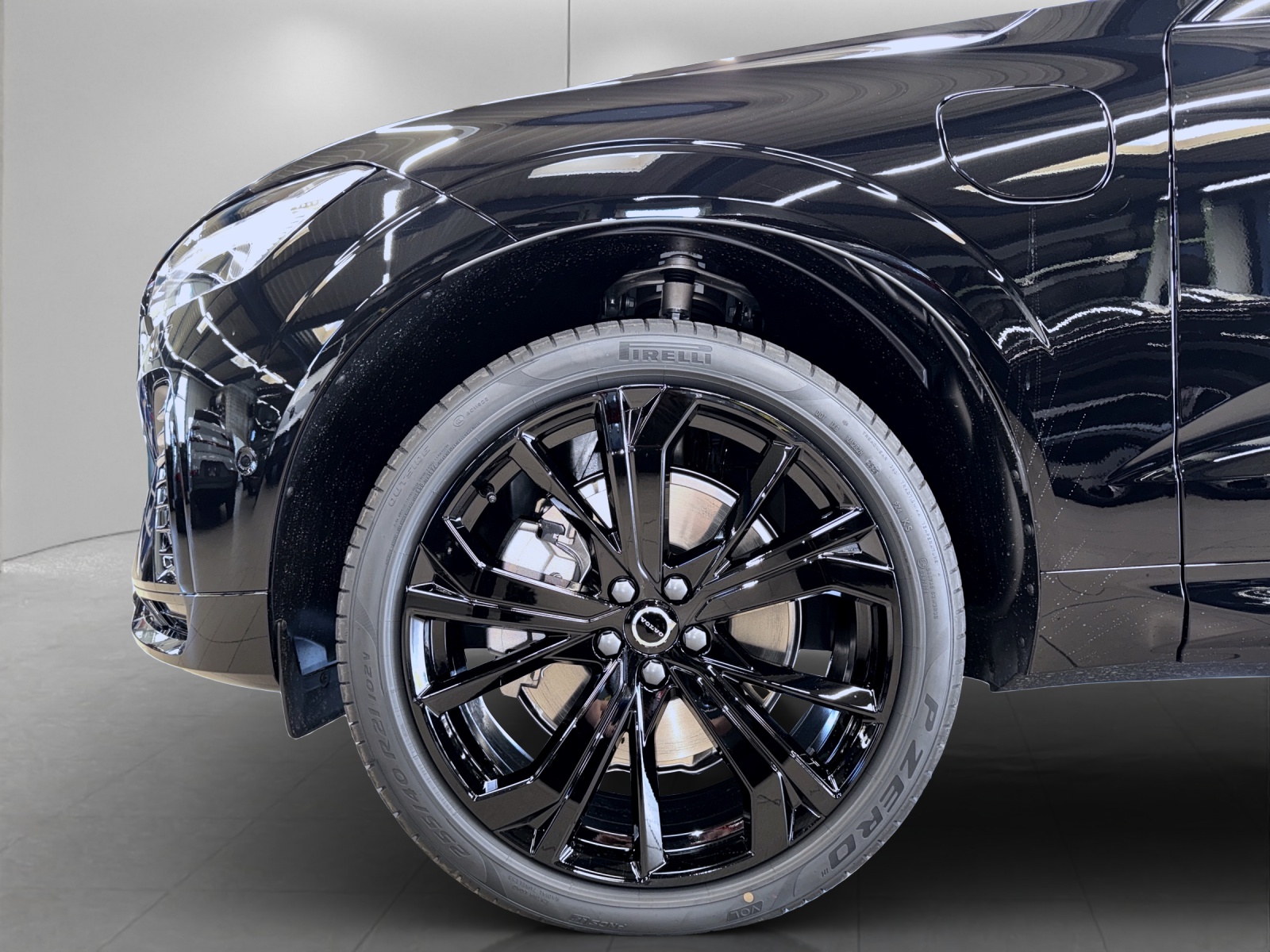 VOLVO XC60 2.0 T8 TE Black Edition eAWD-image-6