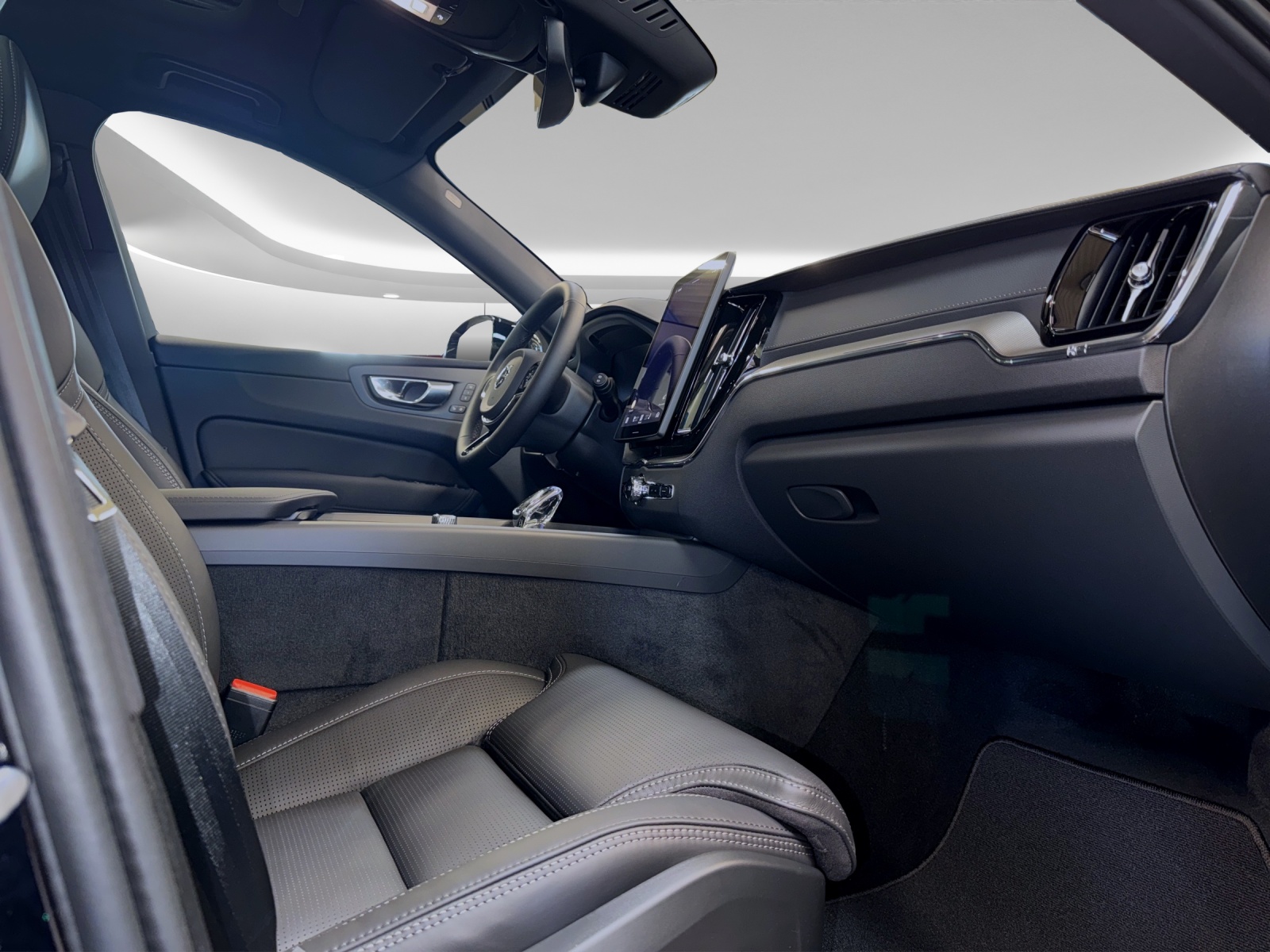 VOLVO XC60 2.0 T8 TE Black Edition eAWD-image-12