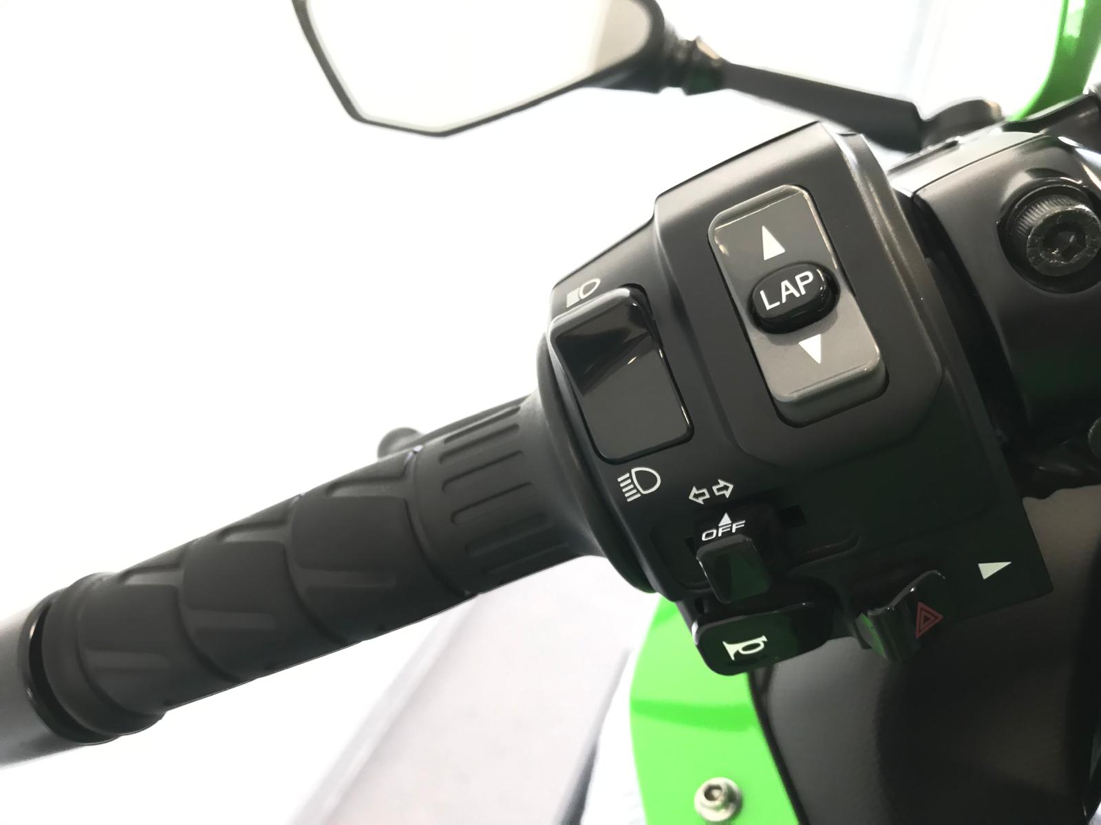 KAWASAKI Ninja ZX-4RR (35kW) Performance-image-13