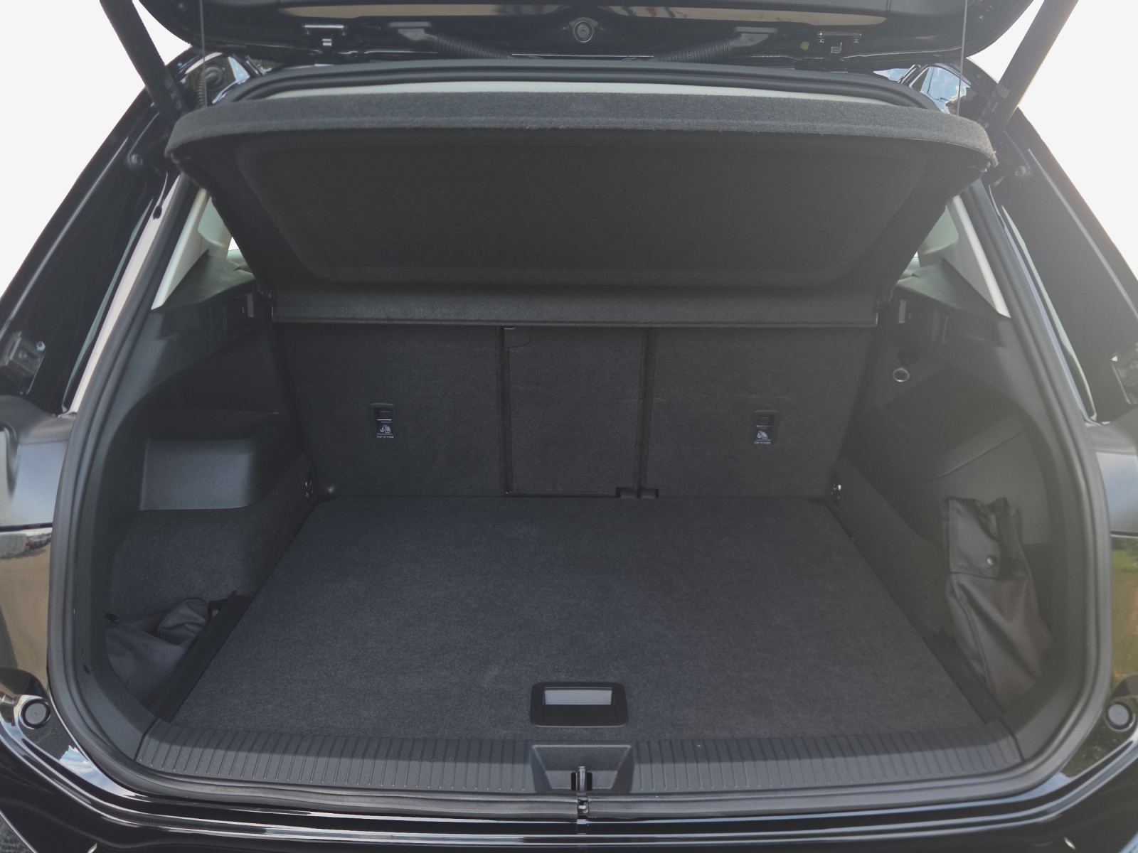 VW Tiguan 2.0 TSI DSG Life 4Motion-image-12