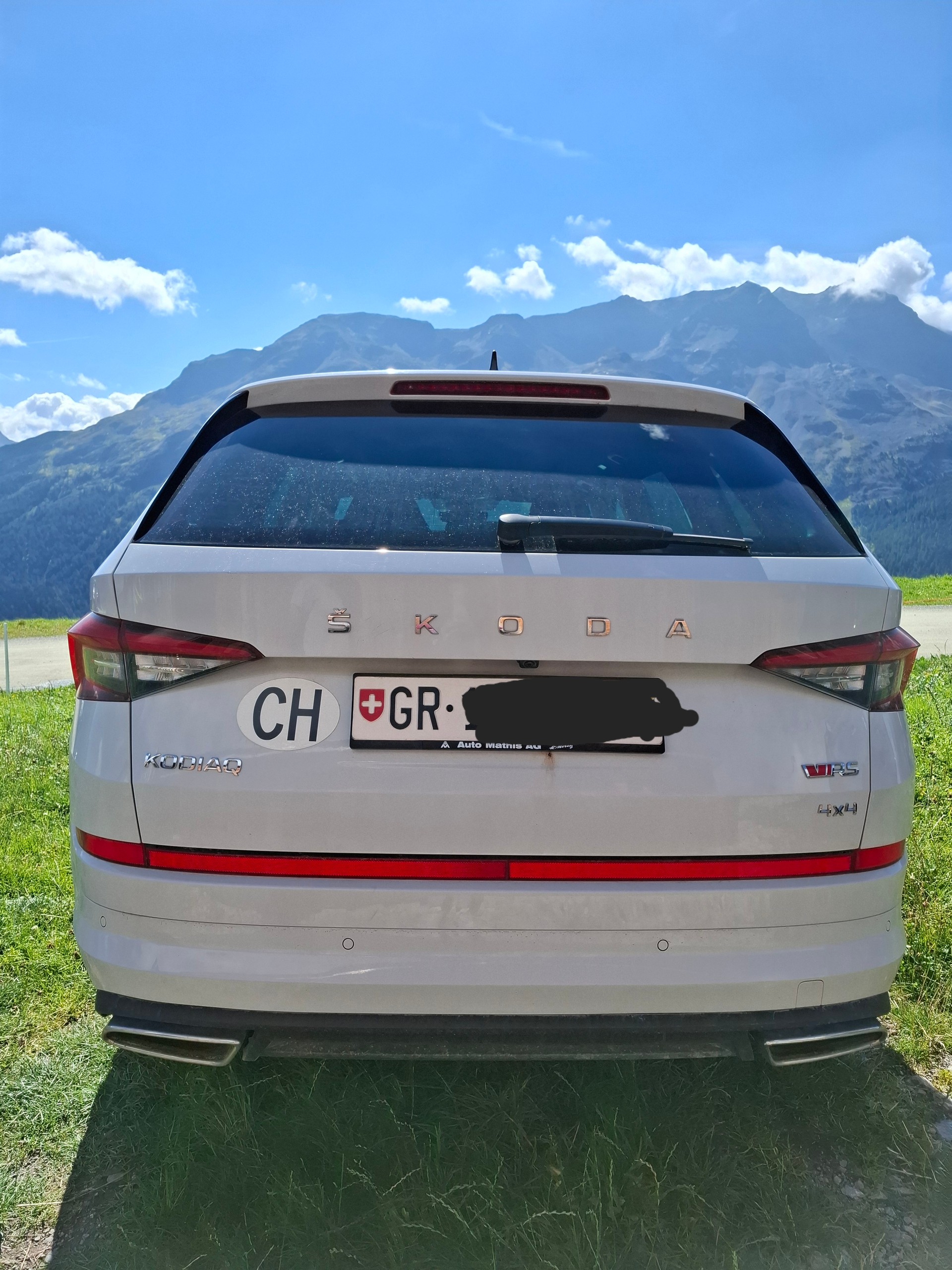 SKODA 2.0 Bi-TDI 240 RS DSG-image-2