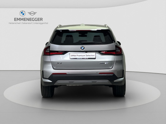 BMW X1 xDrive 20d 48V-image-6