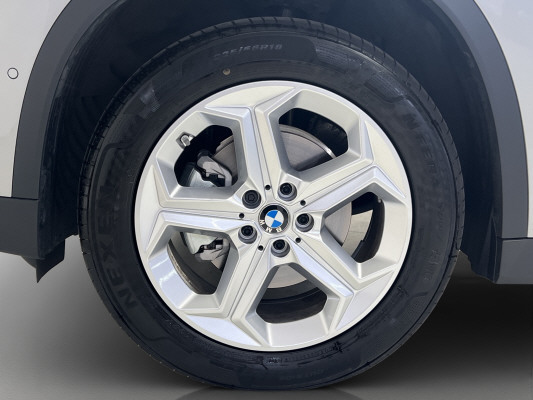 BMW X1 xDrive 20d 48V-image-13