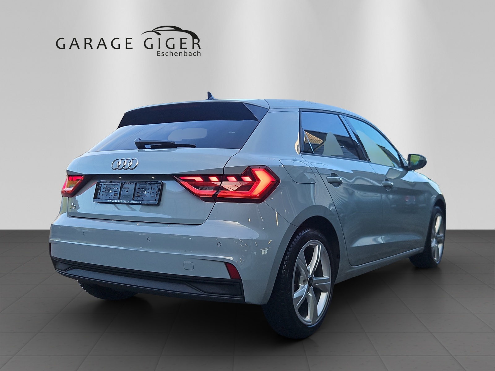 AUDI A1 Sportback 30 TFSI advanced Attraction S-tronic-image-3