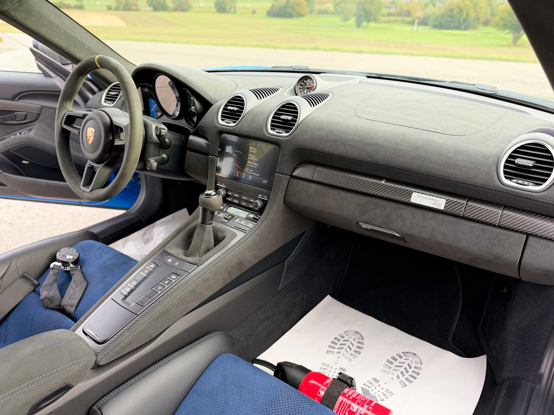 PORSCHE 718 Cayman GT4 RS PDK WEISSACH-image-21
