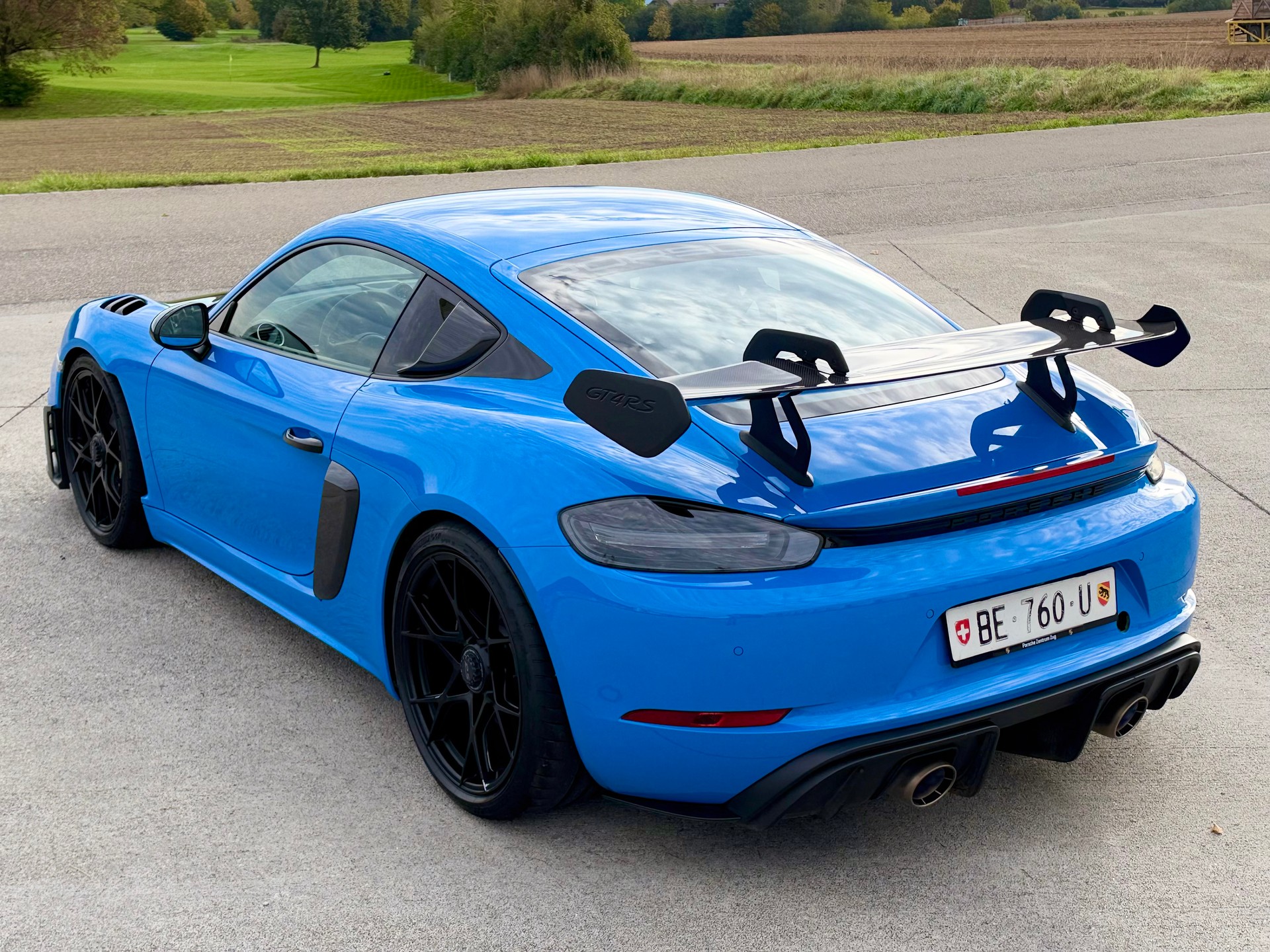PORSCHE 718 Cayman GT4 RS PDK WEISSACH-image-11