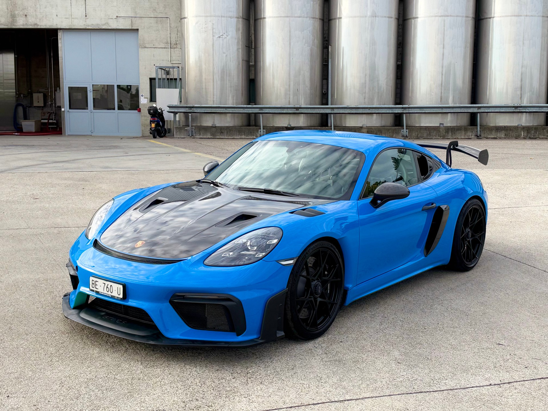 PORSCHE 718 Cayman GT4 RS PDK WEISSACH-image-0