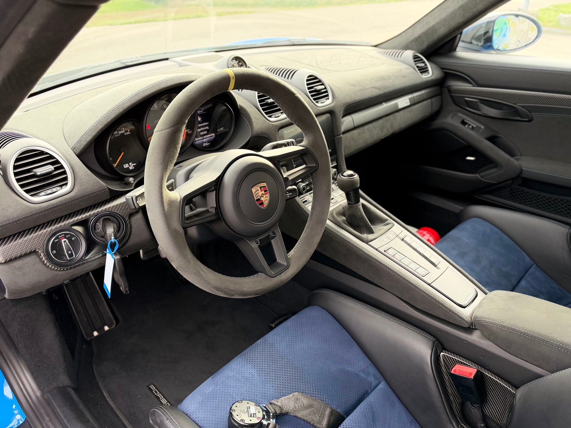 PORSCHE 718 Cayman GT4 RS PDK WEISSACH-image-13