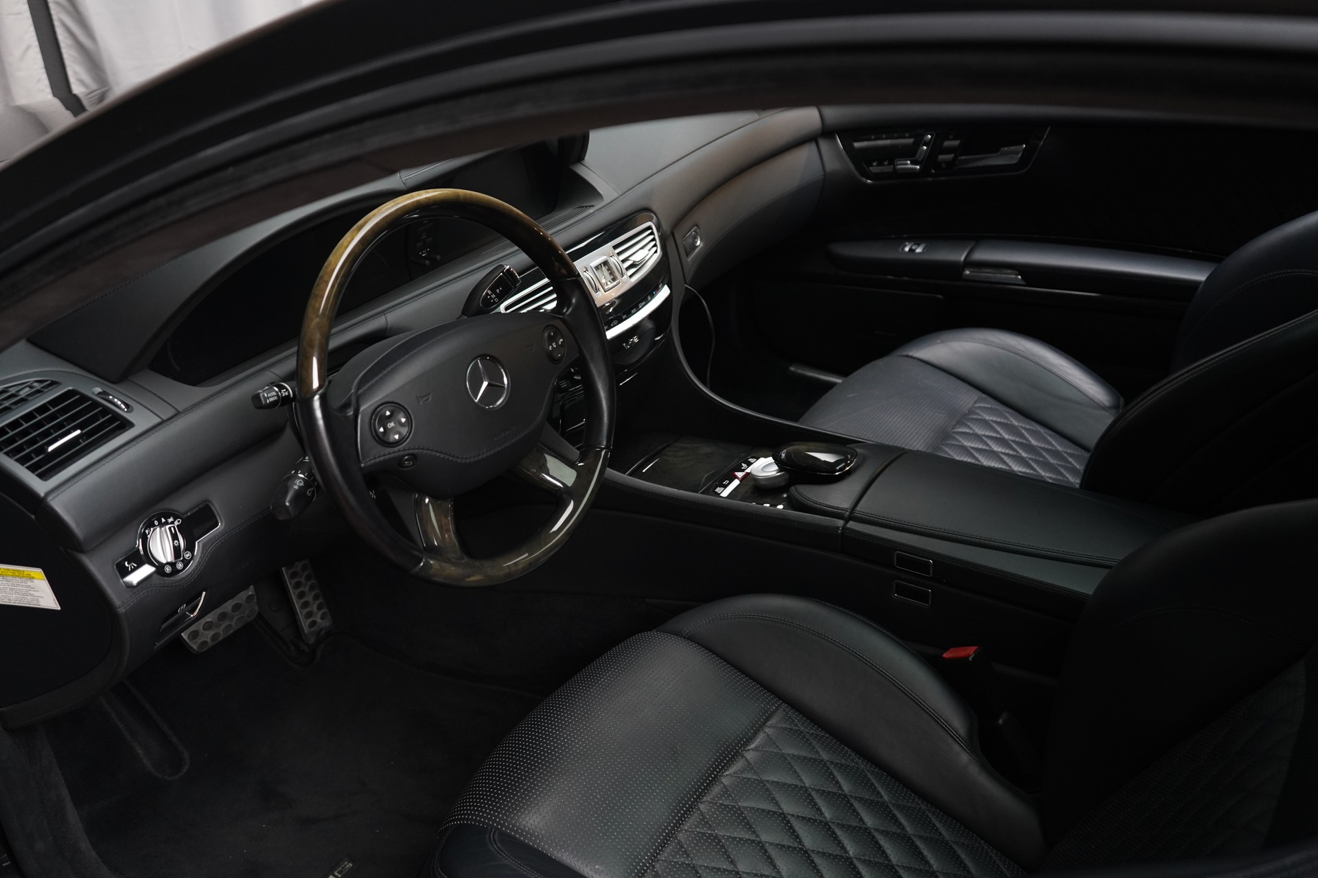 MERCEDES-BENZ CL 65 AMG-image-4