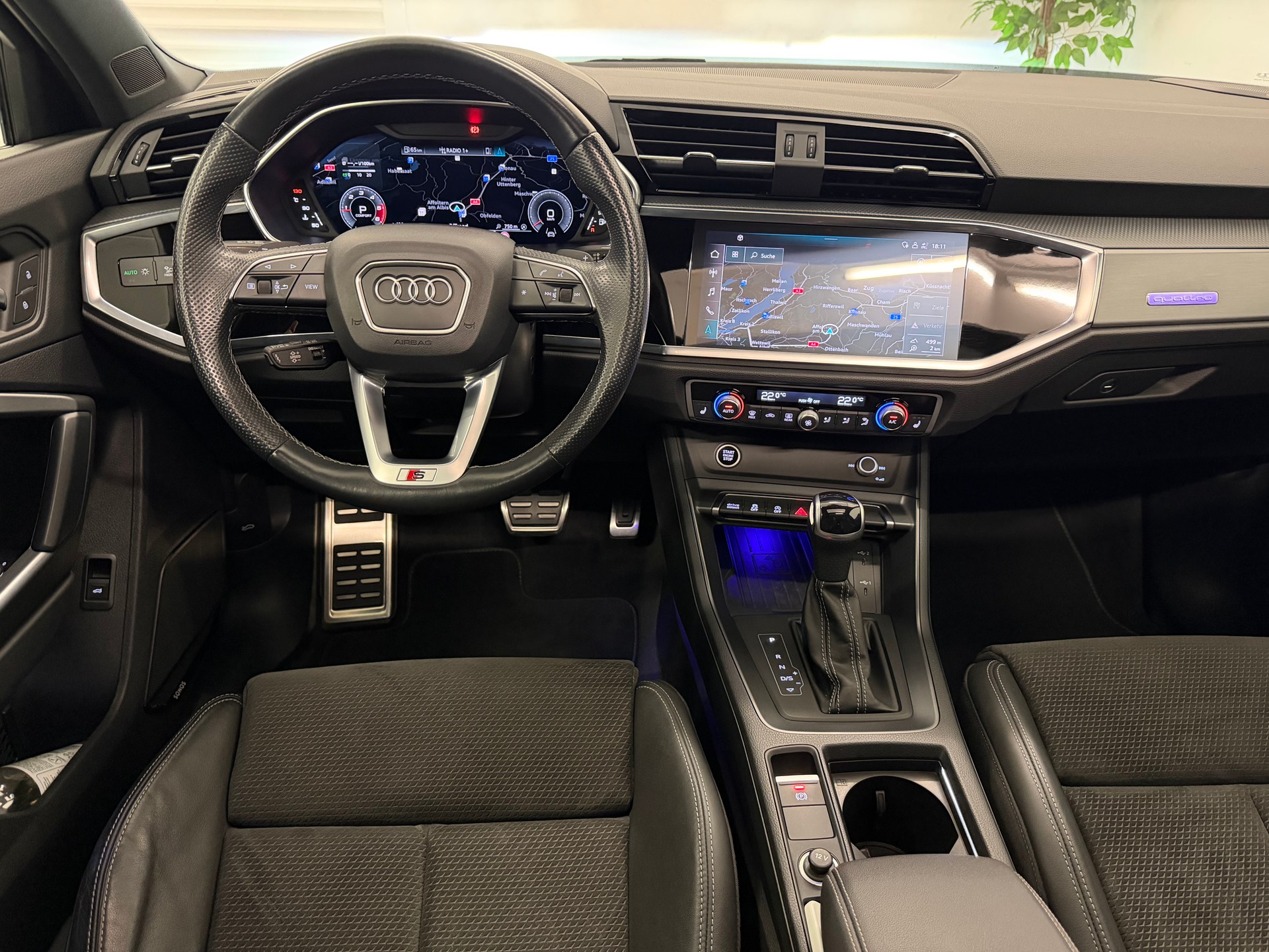AUDI Sportback 2.0 40 TDI S line quattro S-Tronic-image-5