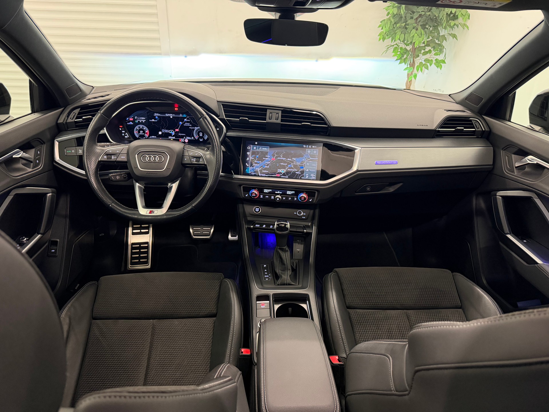 AUDI Sportback 2.0 40 TDI S line quattro S-Tronic-image-4