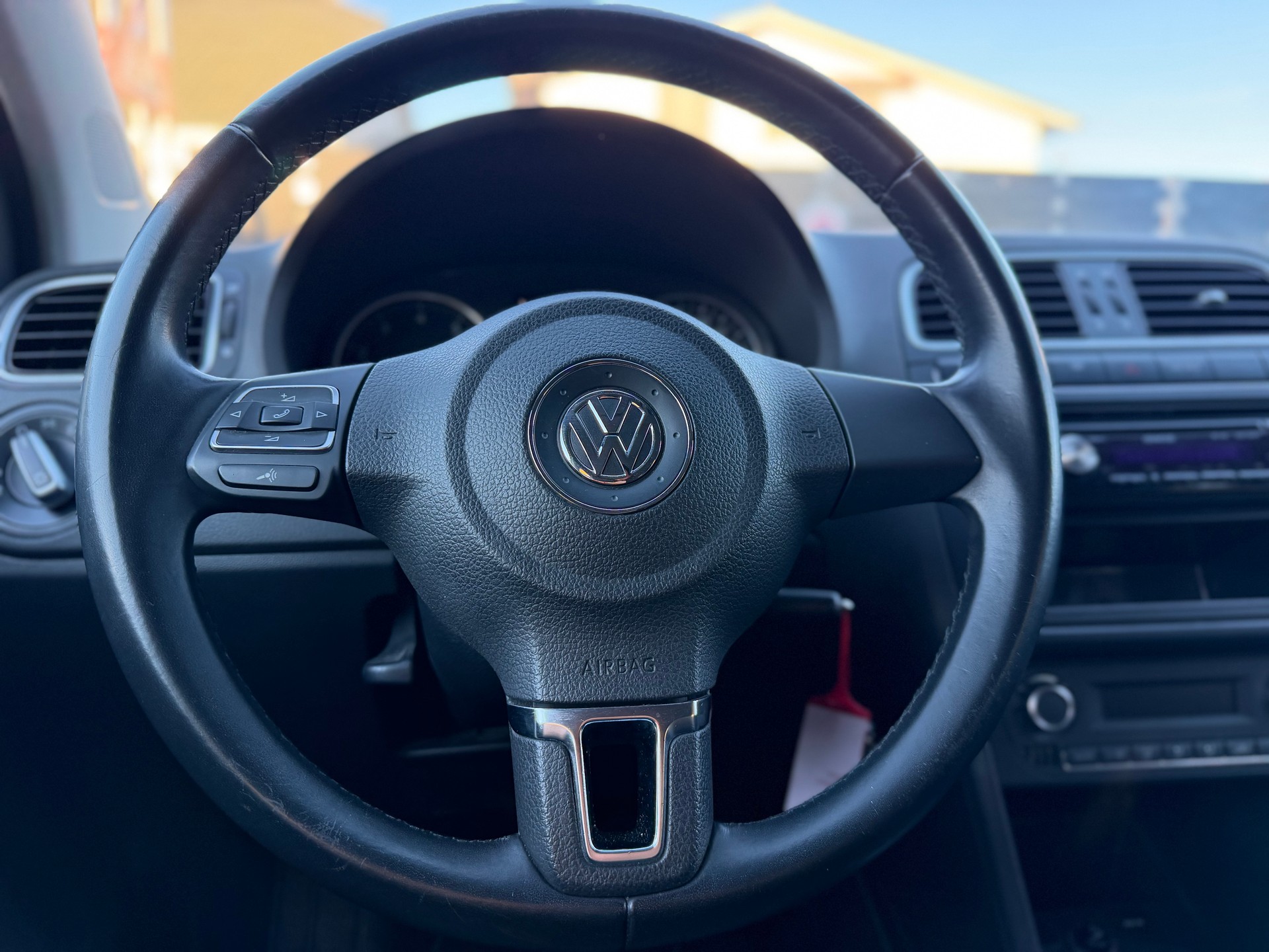 VW Polo 1.2 TSI Comfortline-image-7