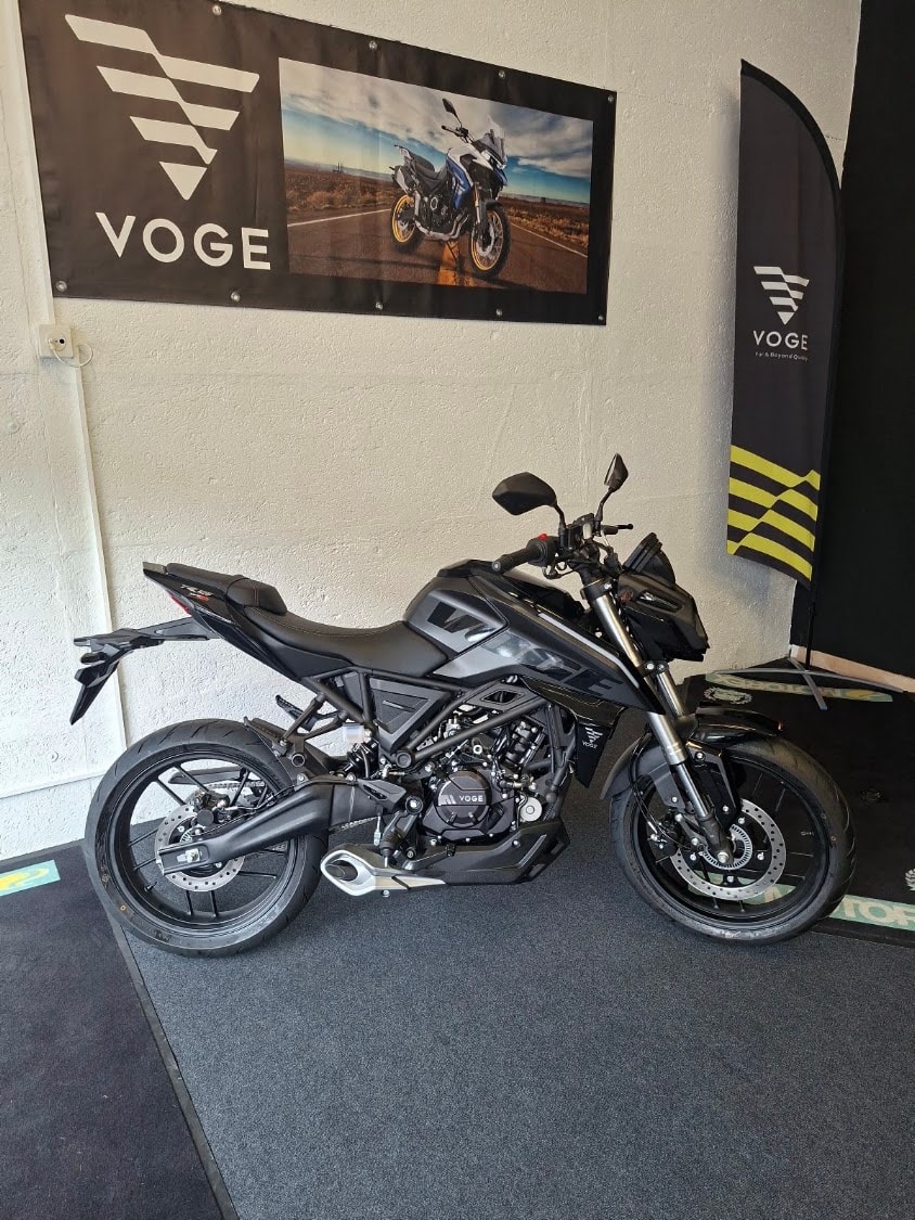 VOGE 125R-image-4