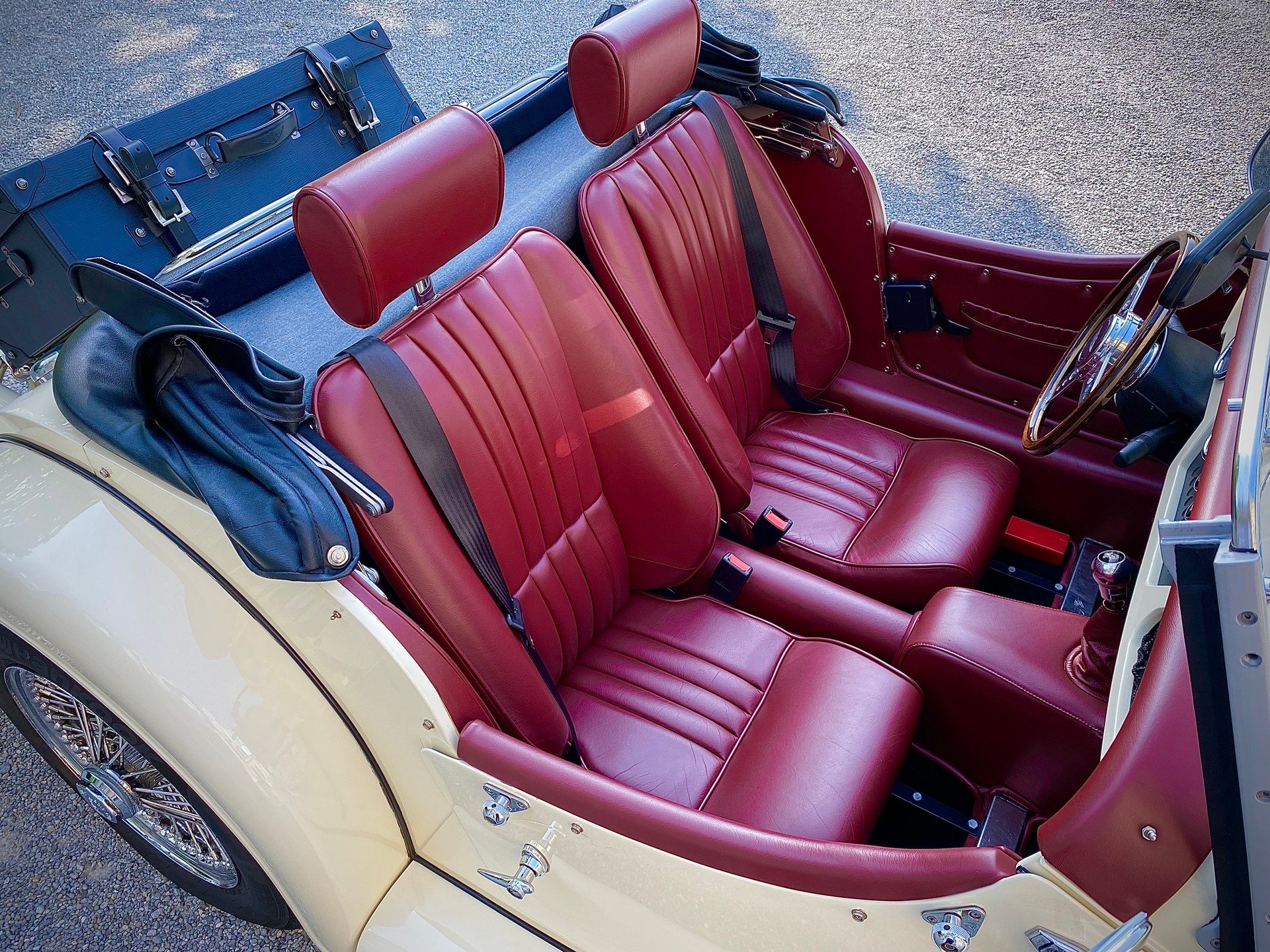 MORGAN 4/4 1.6 Sport-image-10