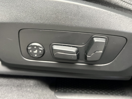 BMW 218d Active Tourer DKG-image-13