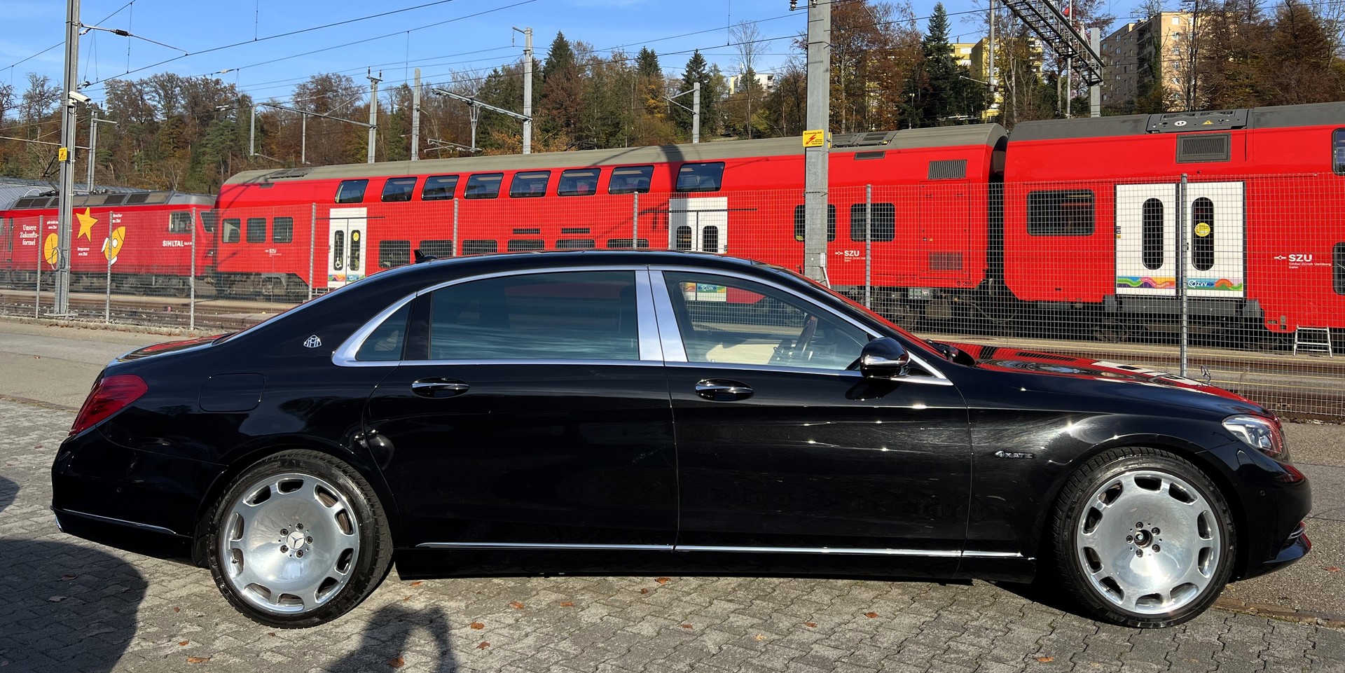 MERCEDES-BENZ S 500 Maybach 4Matic 9G-Tronic-image-5
