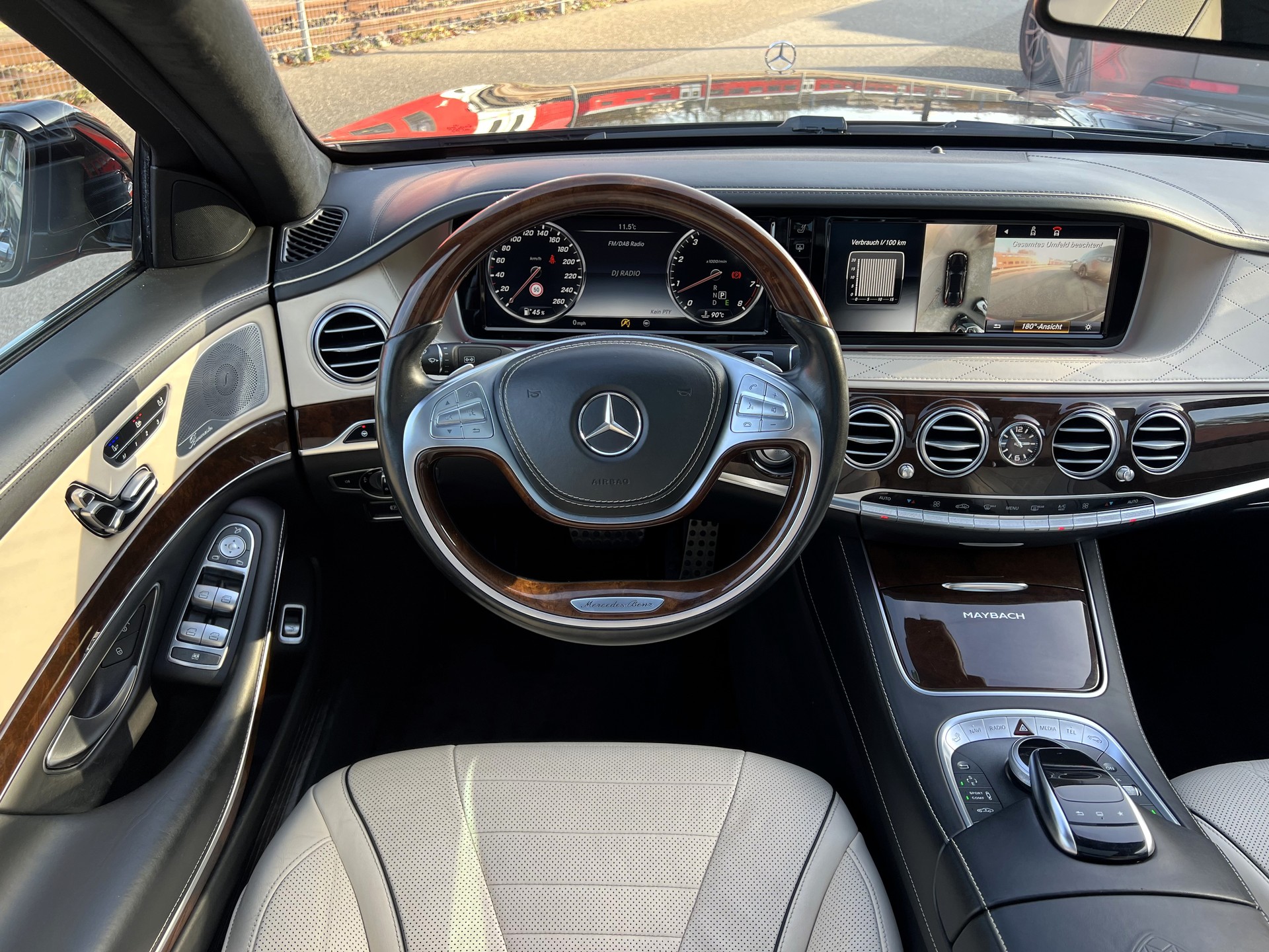 MERCEDES-BENZ S 500 Maybach 4Matic 9G-Tronic-image-15