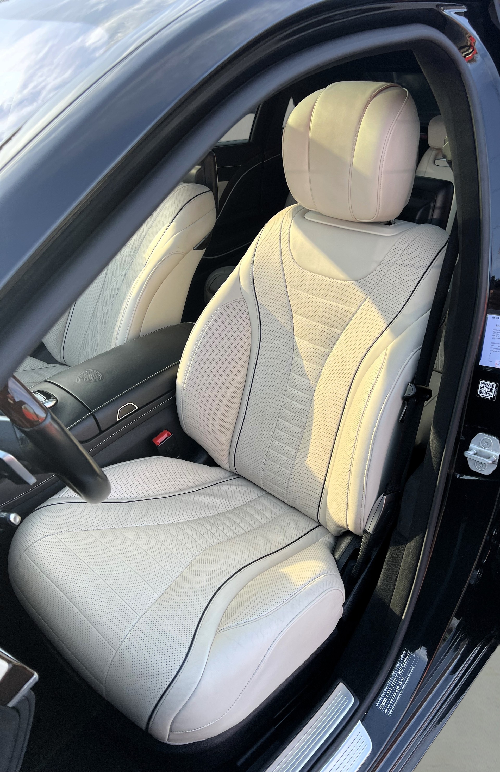 MERCEDES-BENZ S 500 Maybach 4Matic 9G-Tronic-image-14