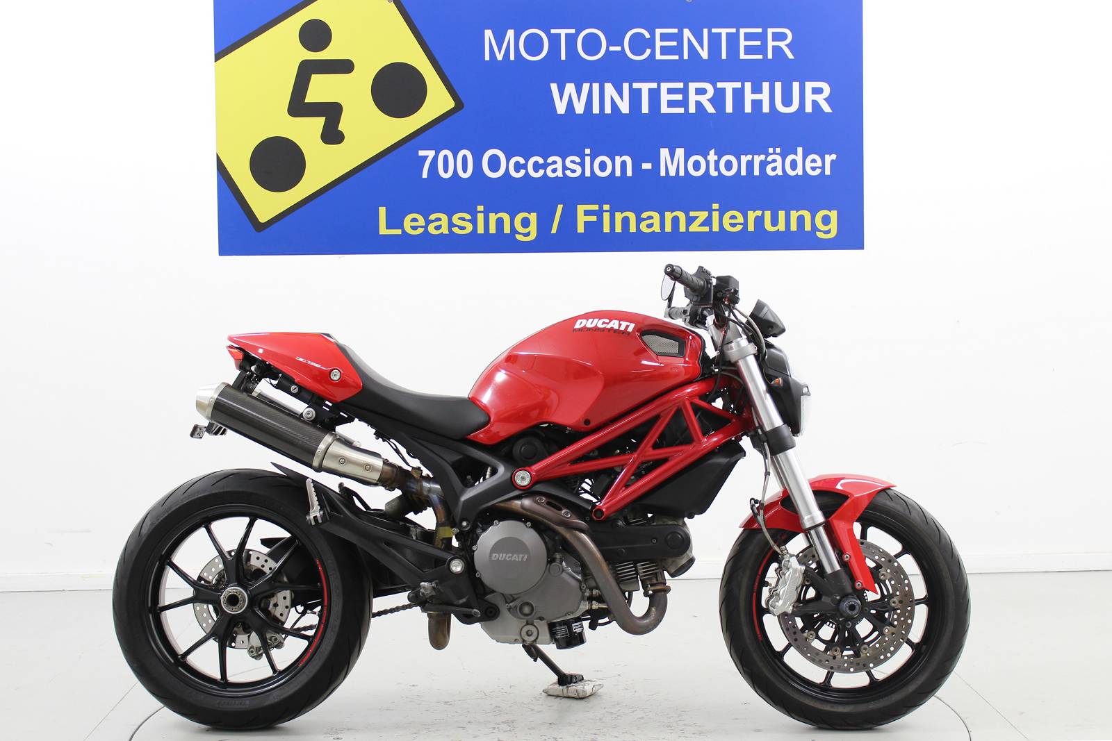 DUCATI Monster 796 ABS