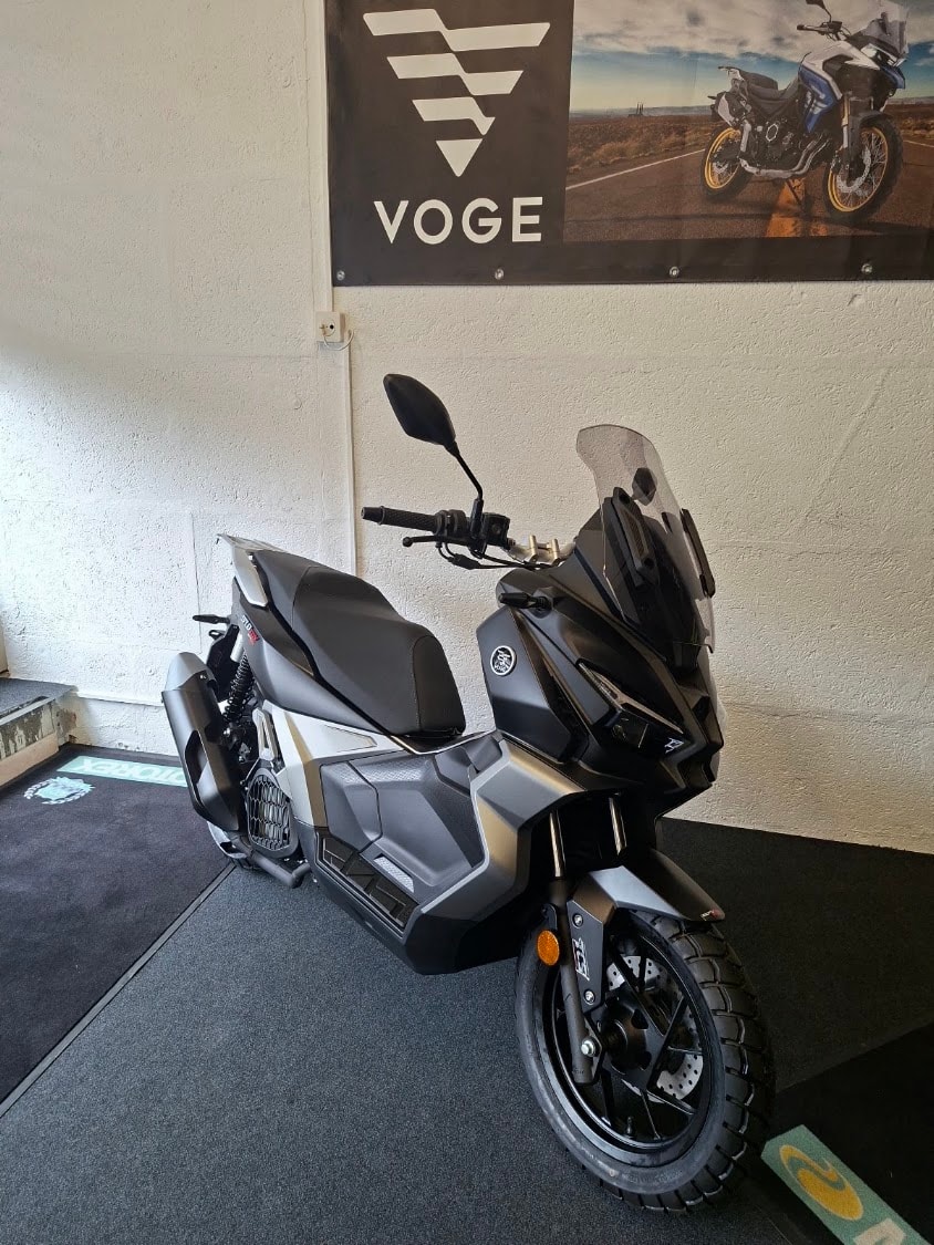 VOGE ADV-image-2