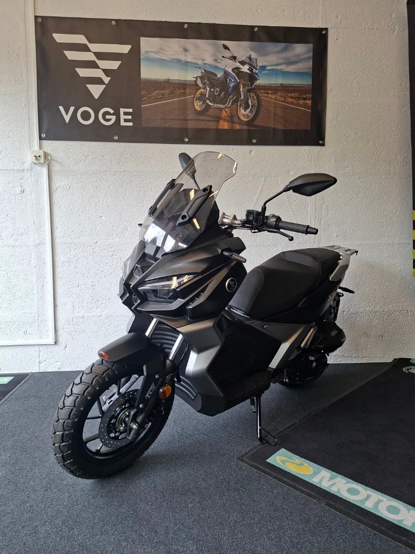 VOGE ADV-image-1