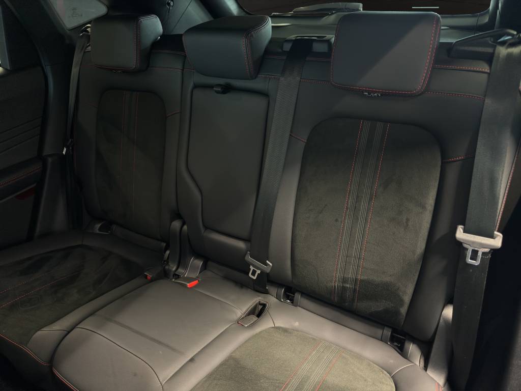 FORD Kuga 2.5 FHEV ST-Line X 4WD-image-8