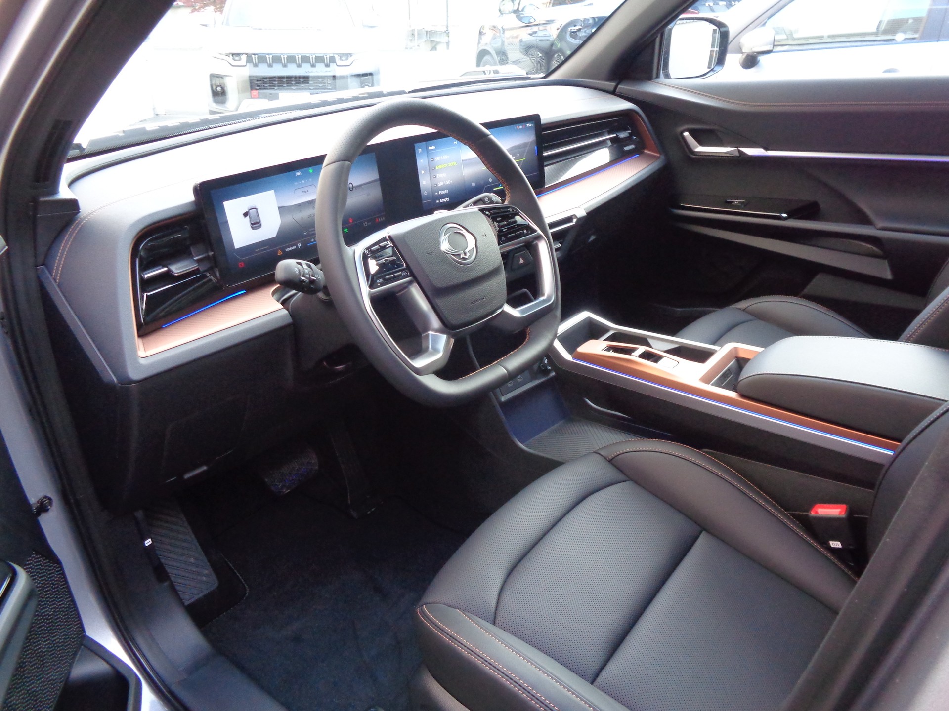 KGM-SsangYong Titanium-image-6