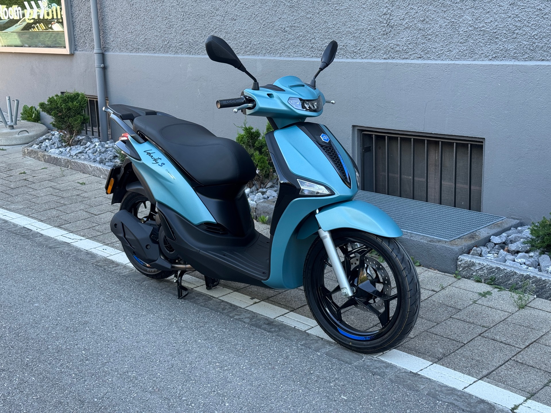 PIAGGIO Liberty 125 Sport E5+-image-14