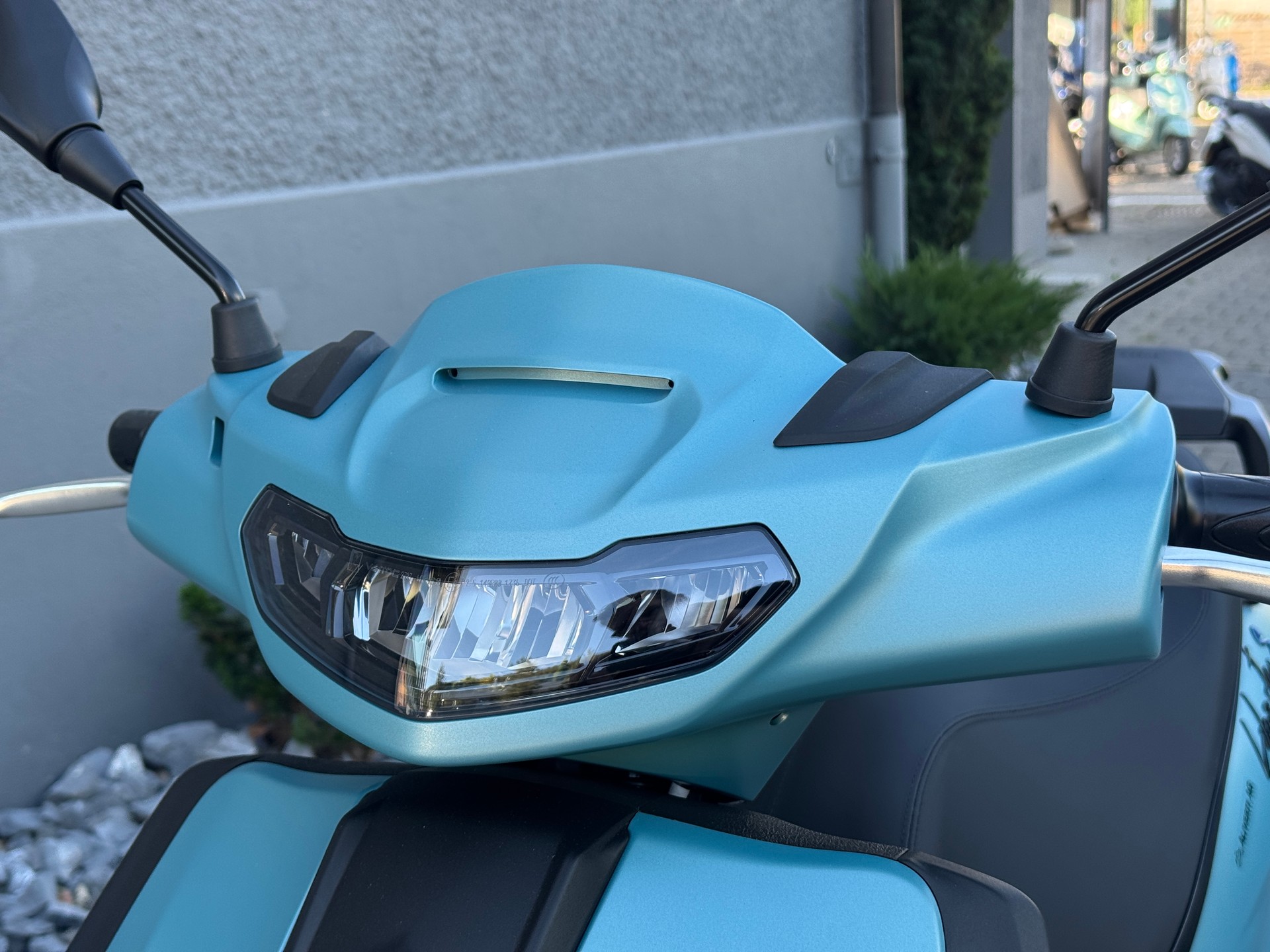 PIAGGIO Liberty 125 Sport E5+-showroom-element-2
