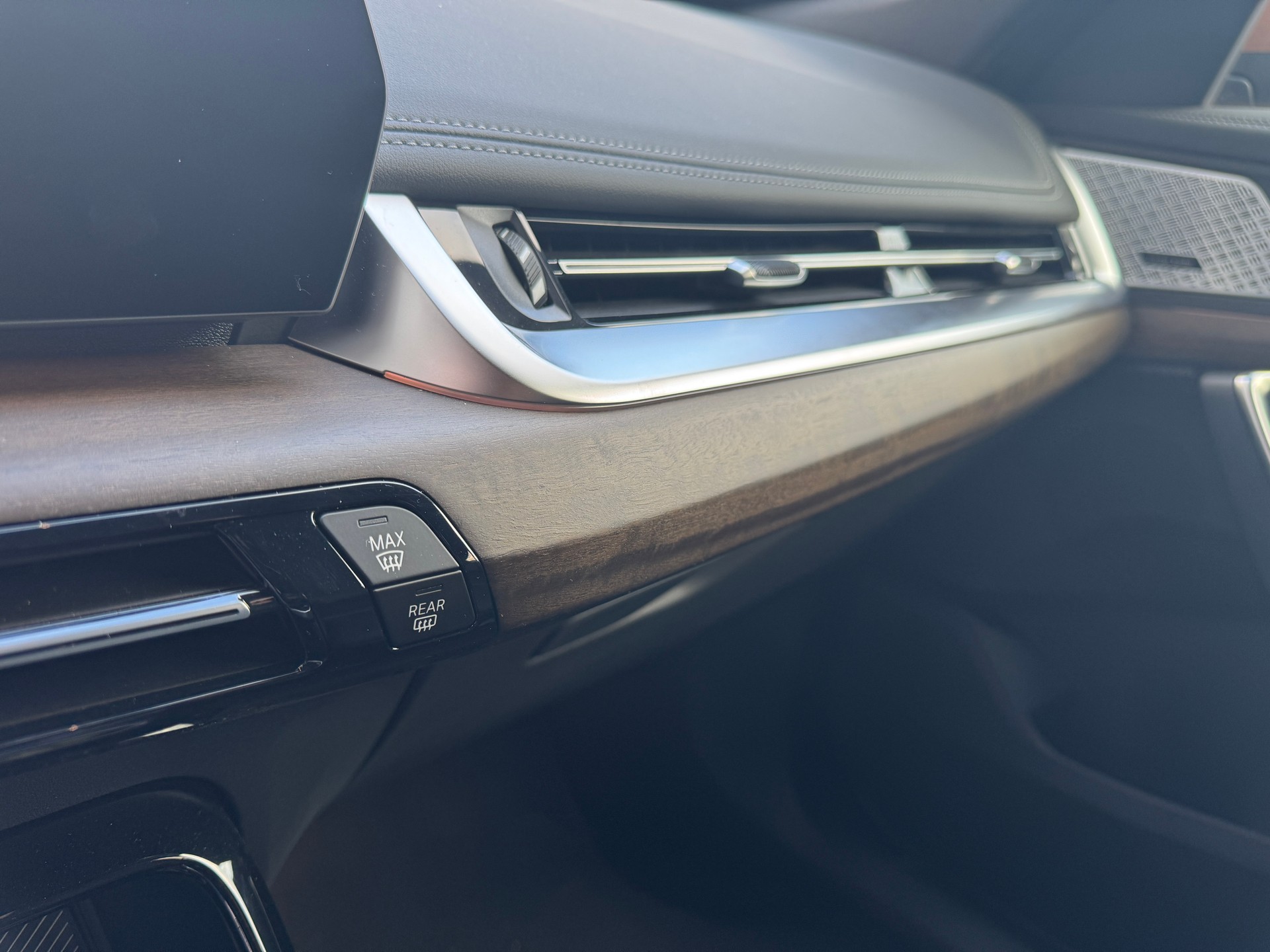 BMW X1 xDrive 30e M Sport-image-6