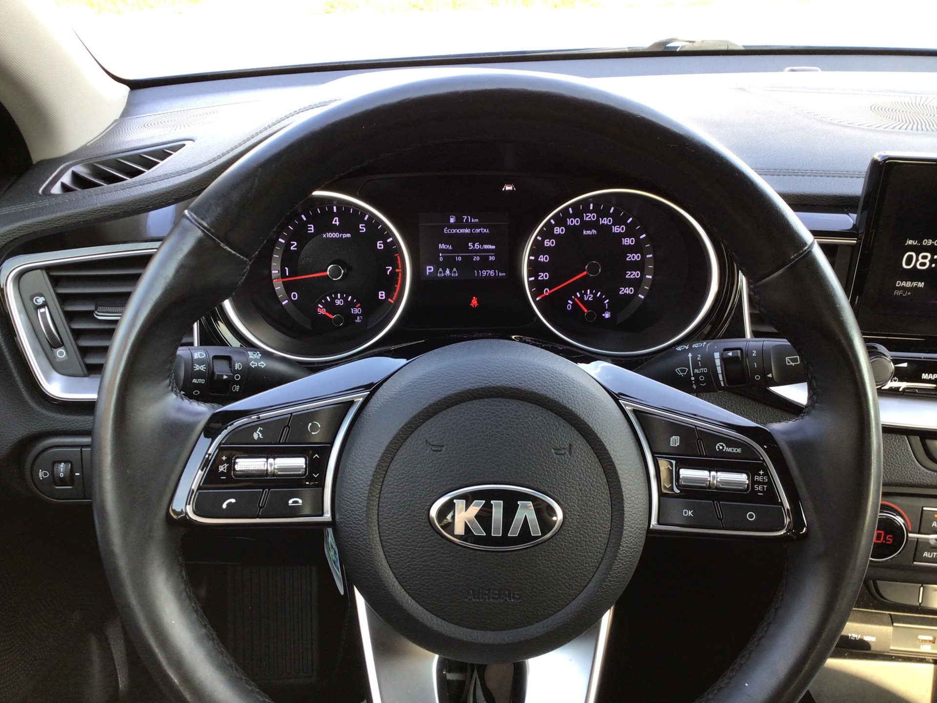 KIA Ceed 1.5 T-GDi Power DCT-image-11